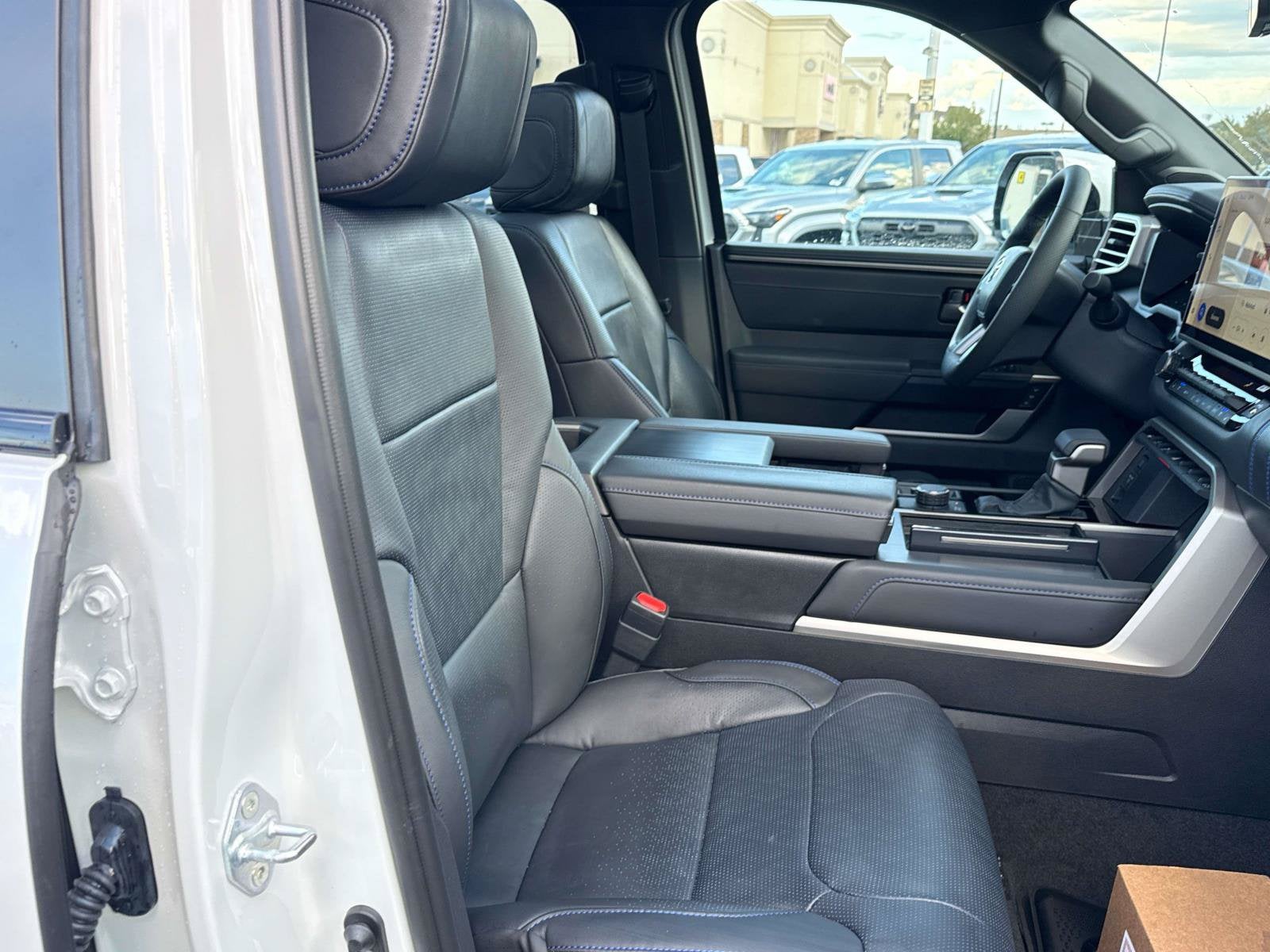 2026 Toyota Tundra i-FORCE MAX Platinum i-FORCE MAX