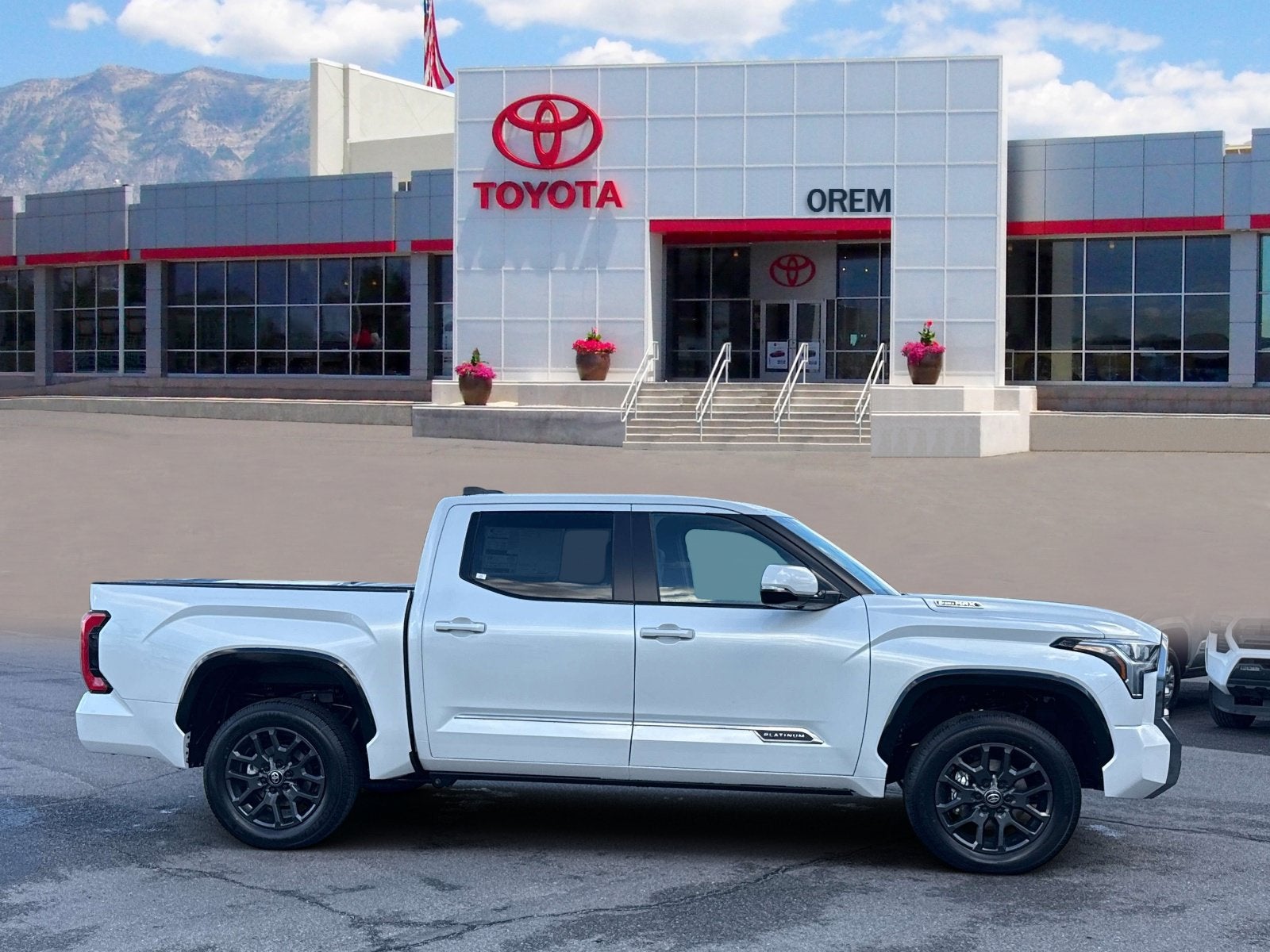 2026 Toyota Tundra i-FORCE MAX Platinum i-FORCE MAX