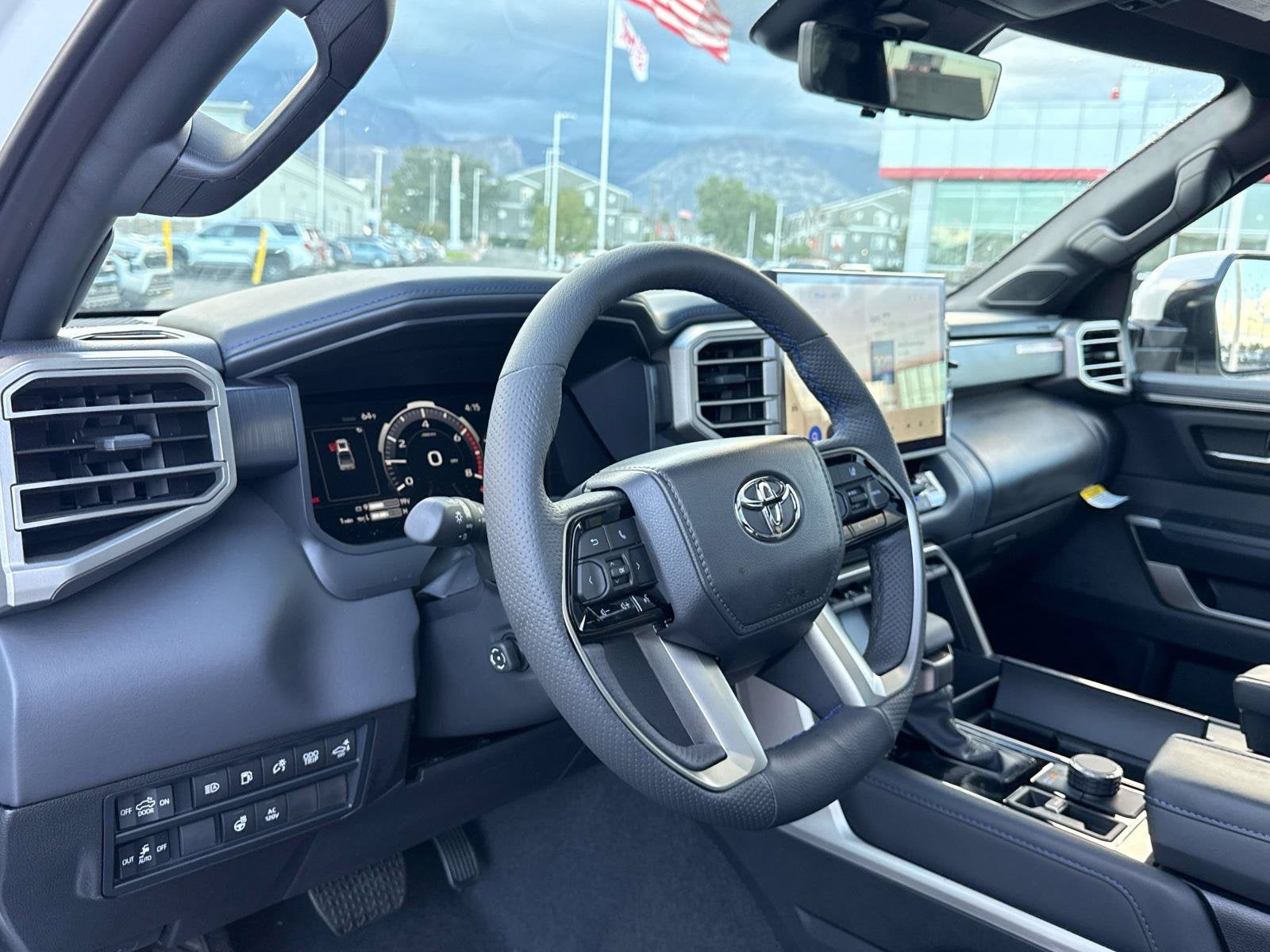 2026 Toyota Tundra i-FORCE MAX Platinum i-FORCE MAX