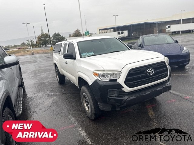 2017 Toyota Tacoma SR
