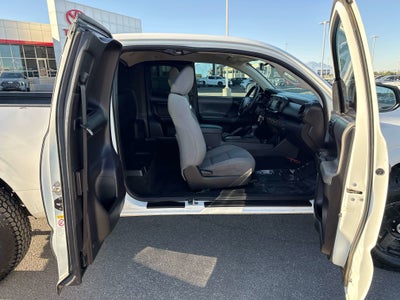 2019 Toyota TACOMA SR SR