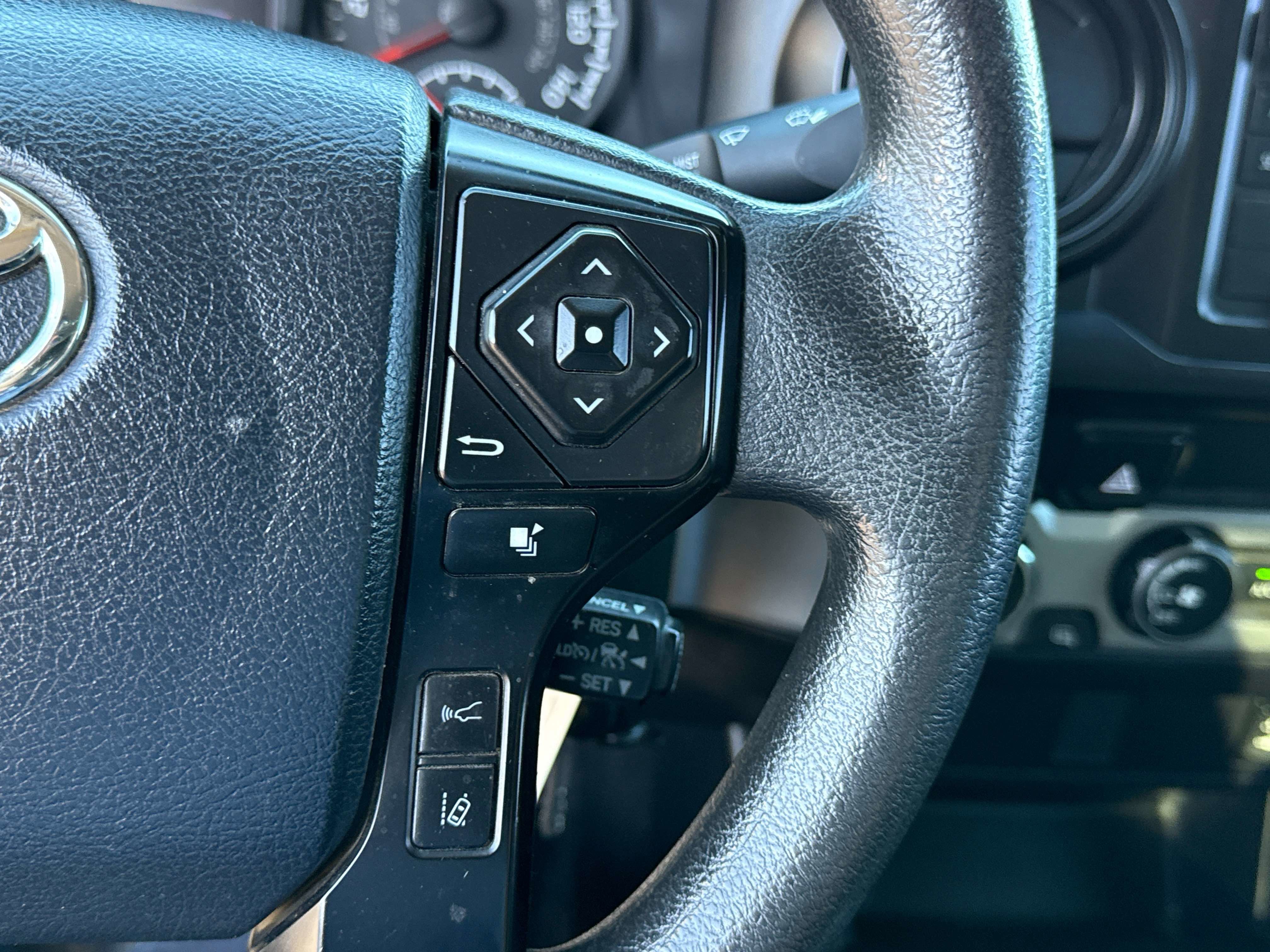 2019 Toyota TACOMA SR SR