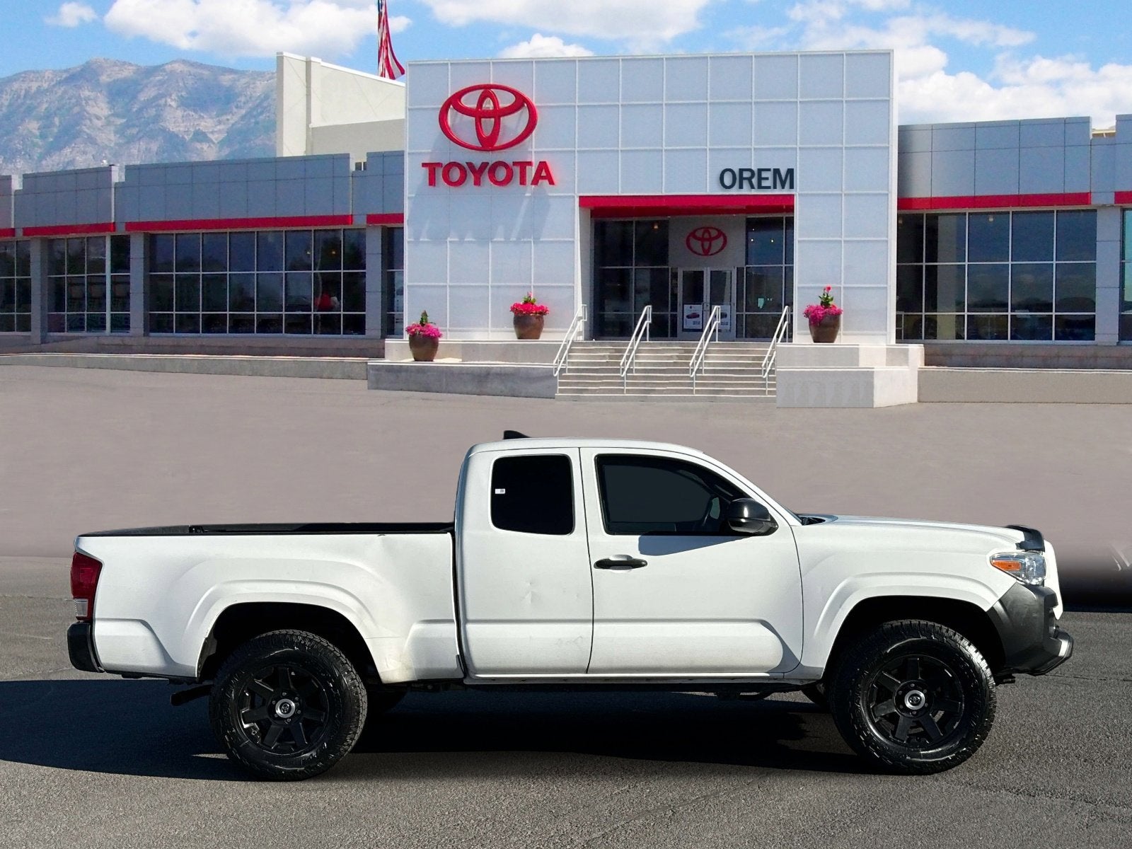 2019 Toyota TACOMA SR SR
