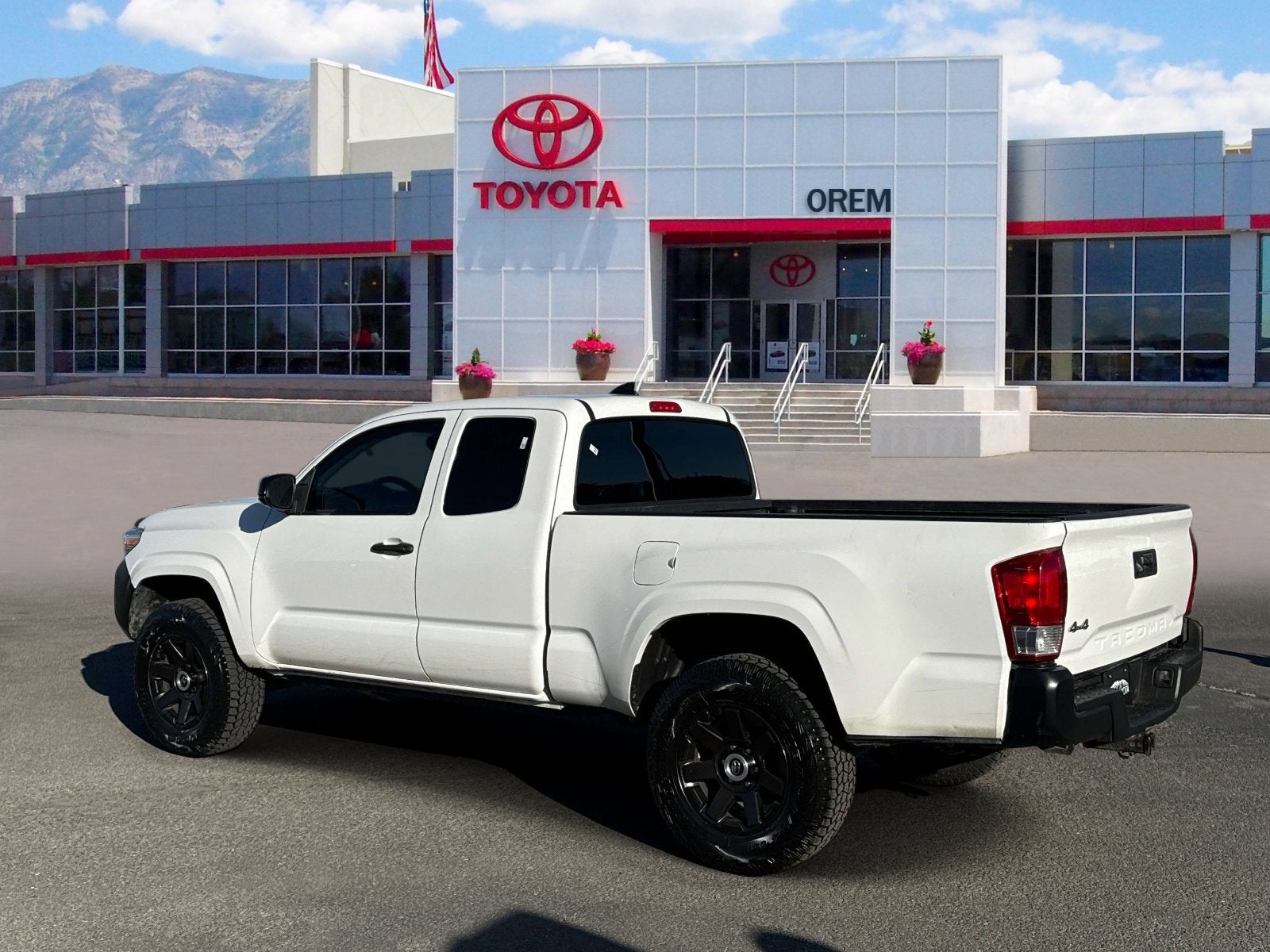 2019 Toyota TACOMA SR SR
