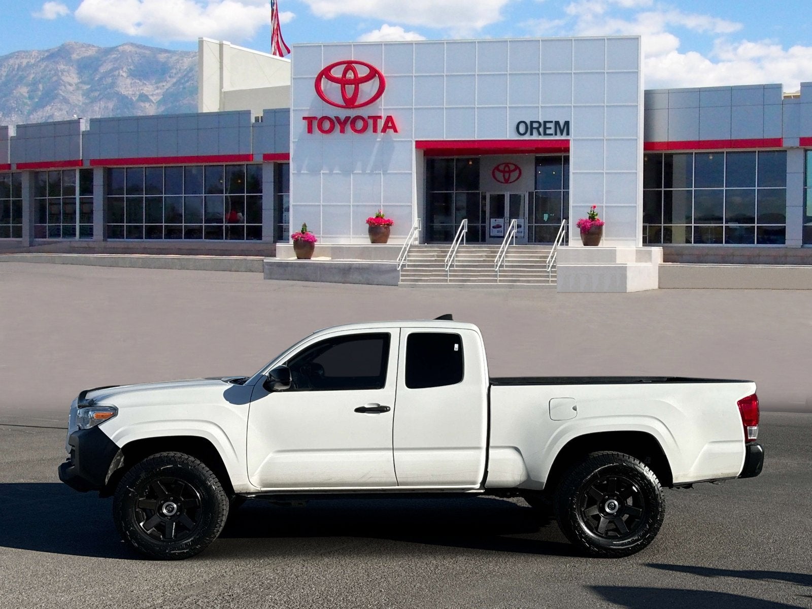 2019 Toyota TACOMA SR SR