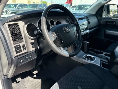 2012 Toyota TUNDRA 4X4 Double Cab 5.7L V8 6-Spd AT (Natl)