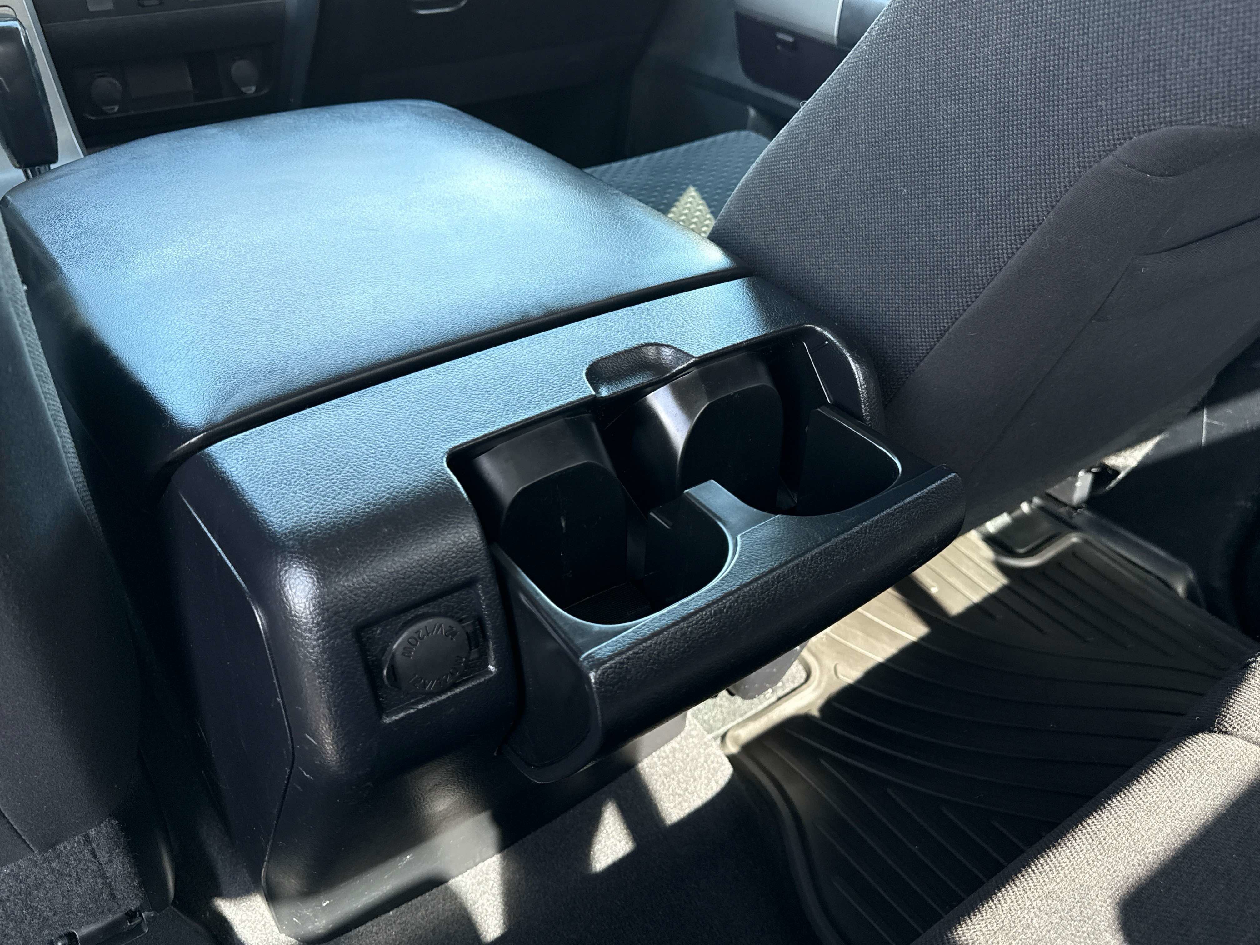 2012 Toyota TUNDRA 4X4 Double Cab 5.7L V8 6-Spd AT (Natl)