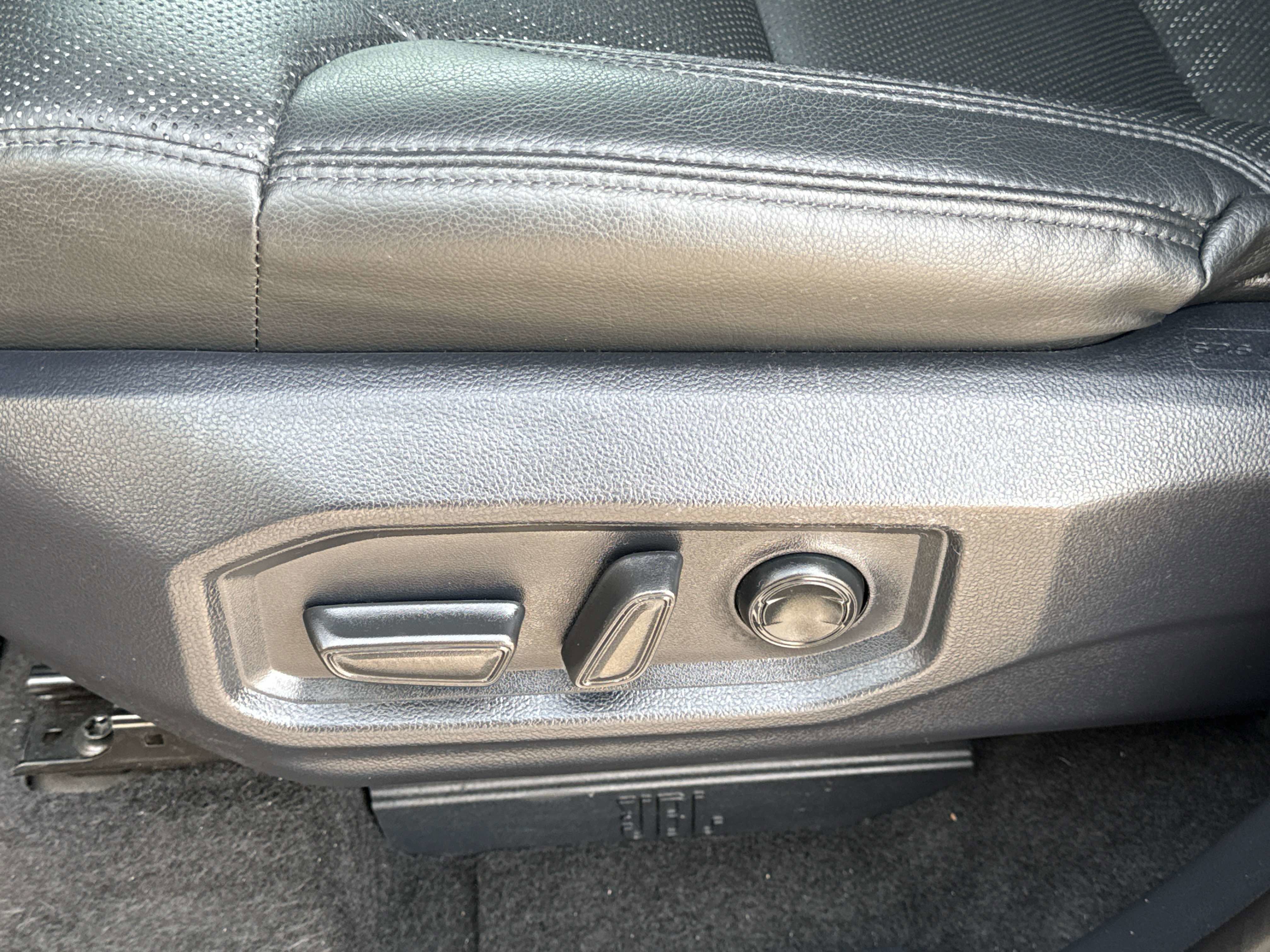 2024 Toyota TUNDRA 4X4 Limited