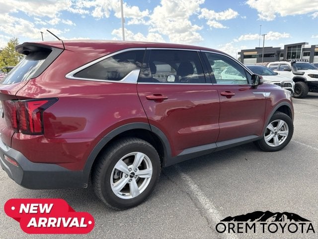 2022 Kia Sorento LX