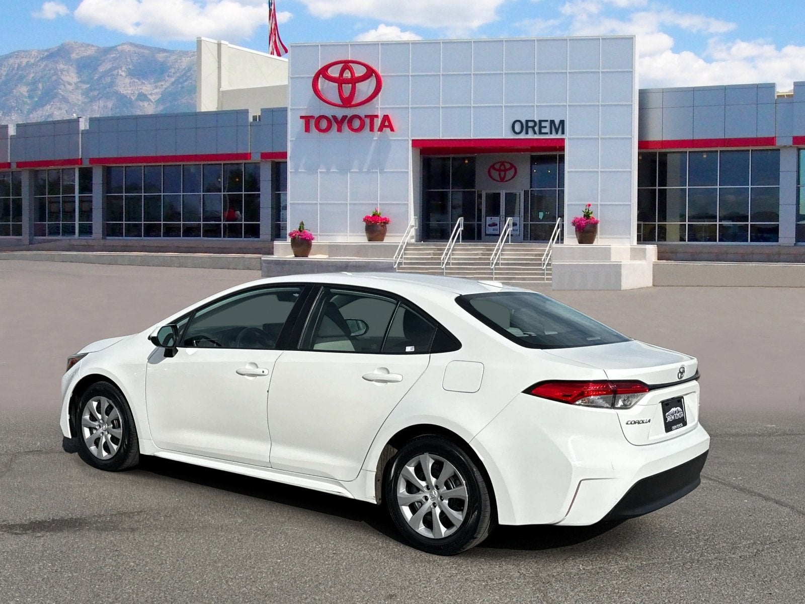 2024 Toyota COROLLA LE