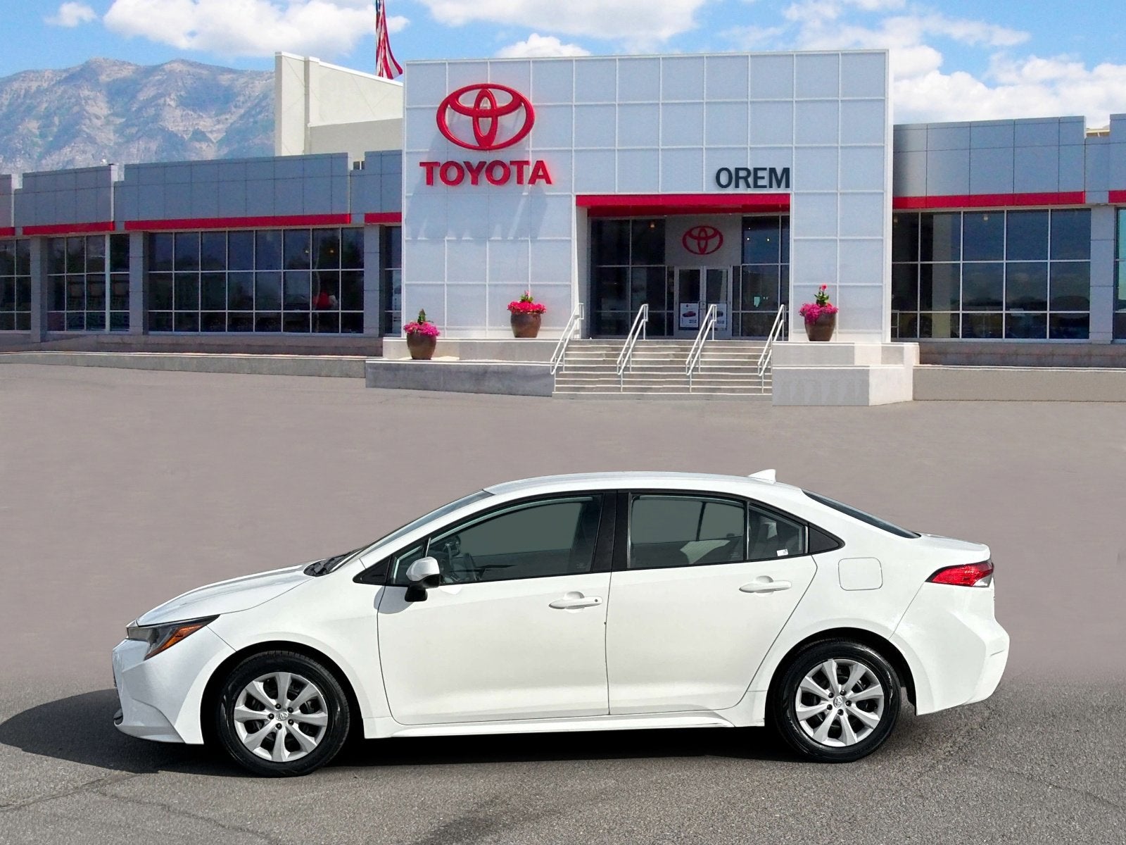 2024 Toyota COROLLA LE