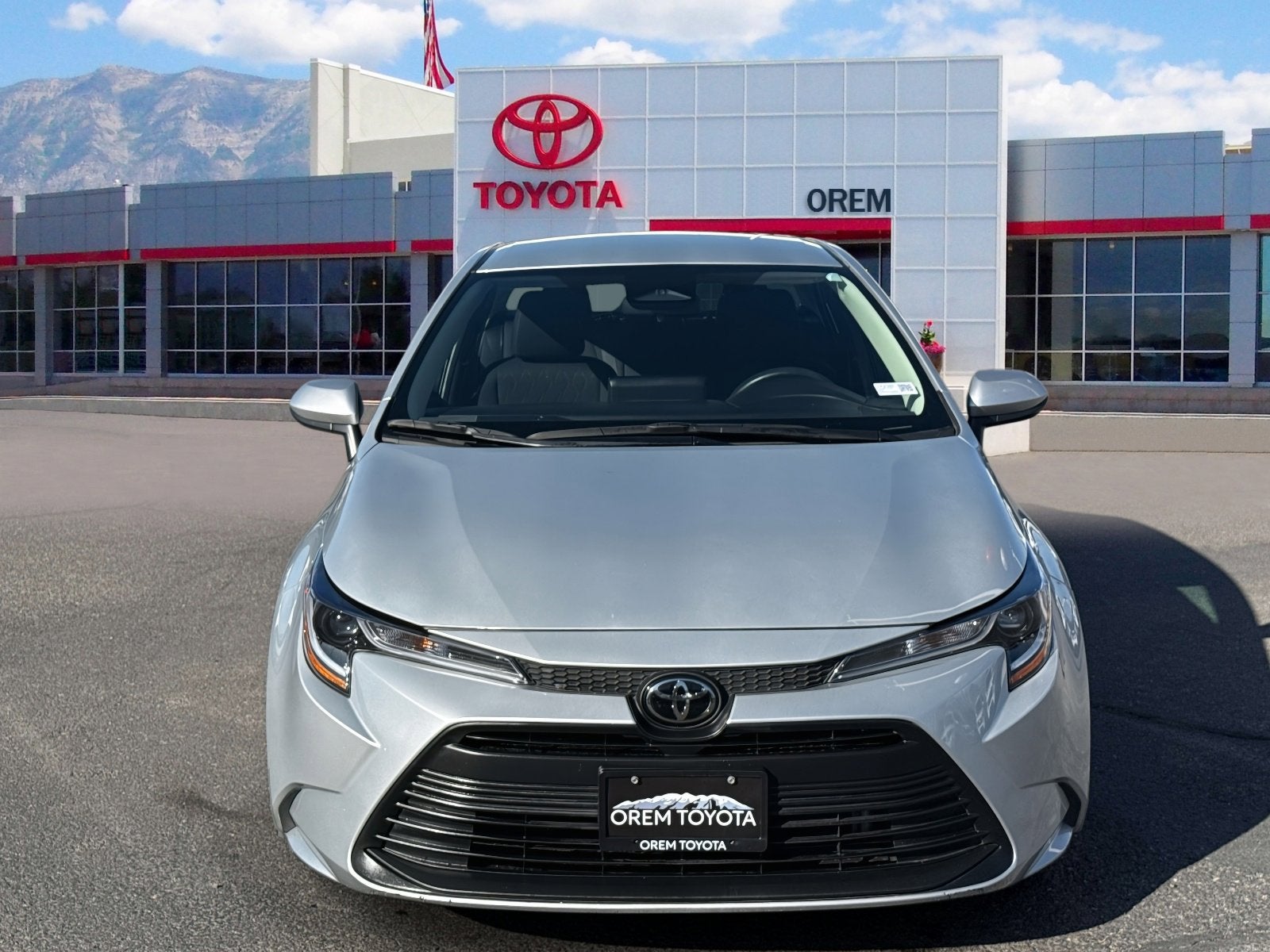 2025 Toyota COROLLA LE