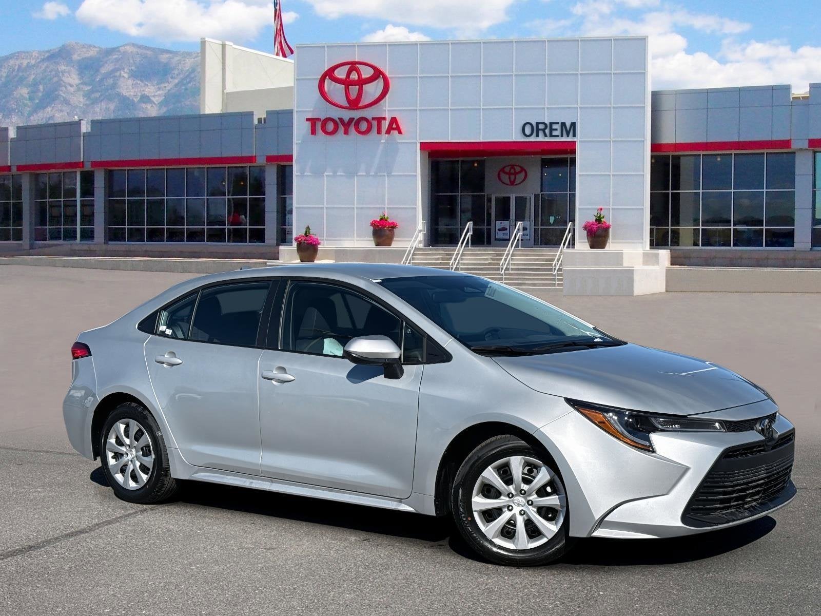 2026 Toyota COROLLA LE