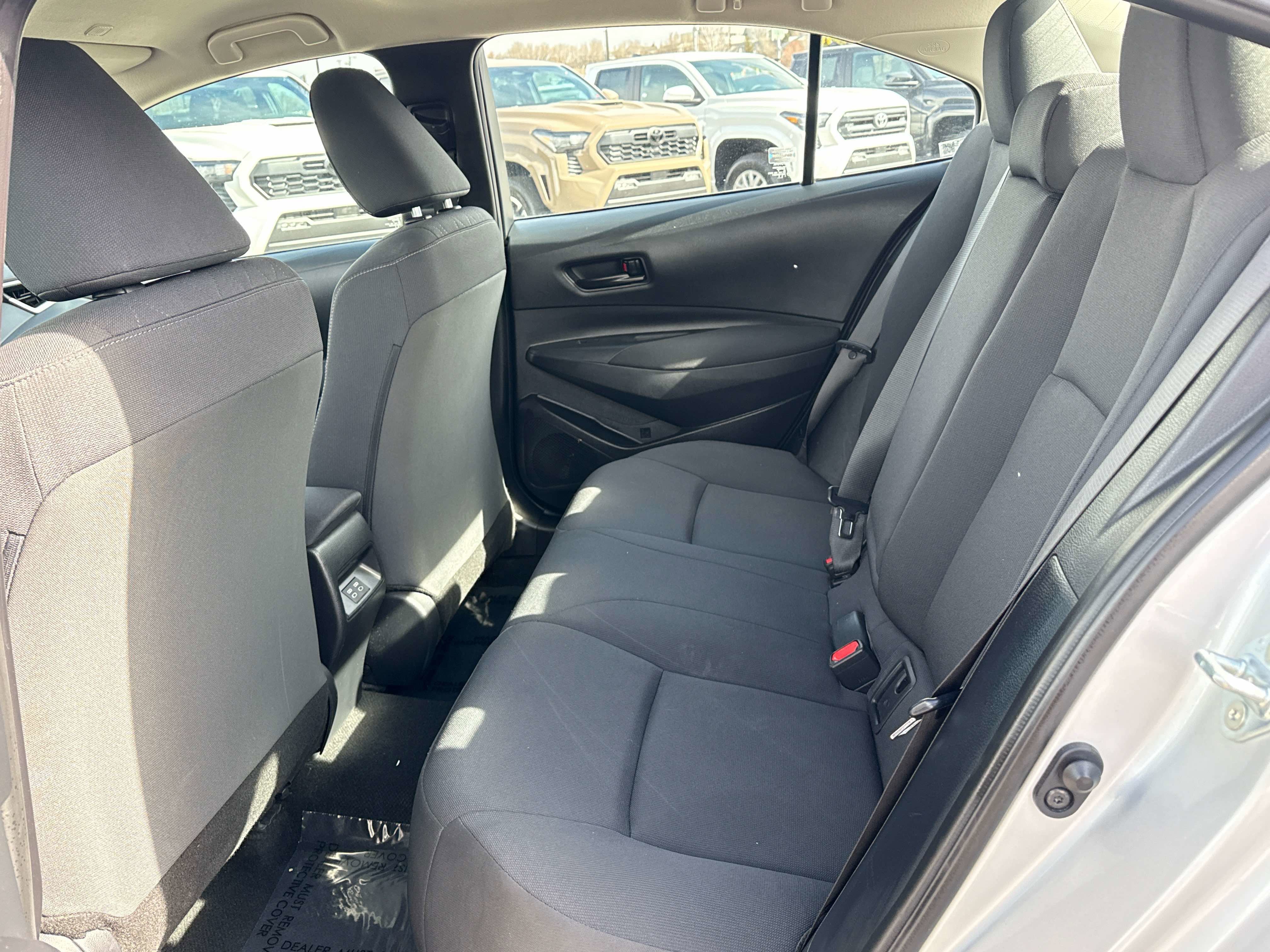 2023 Toyota COROLLA LE