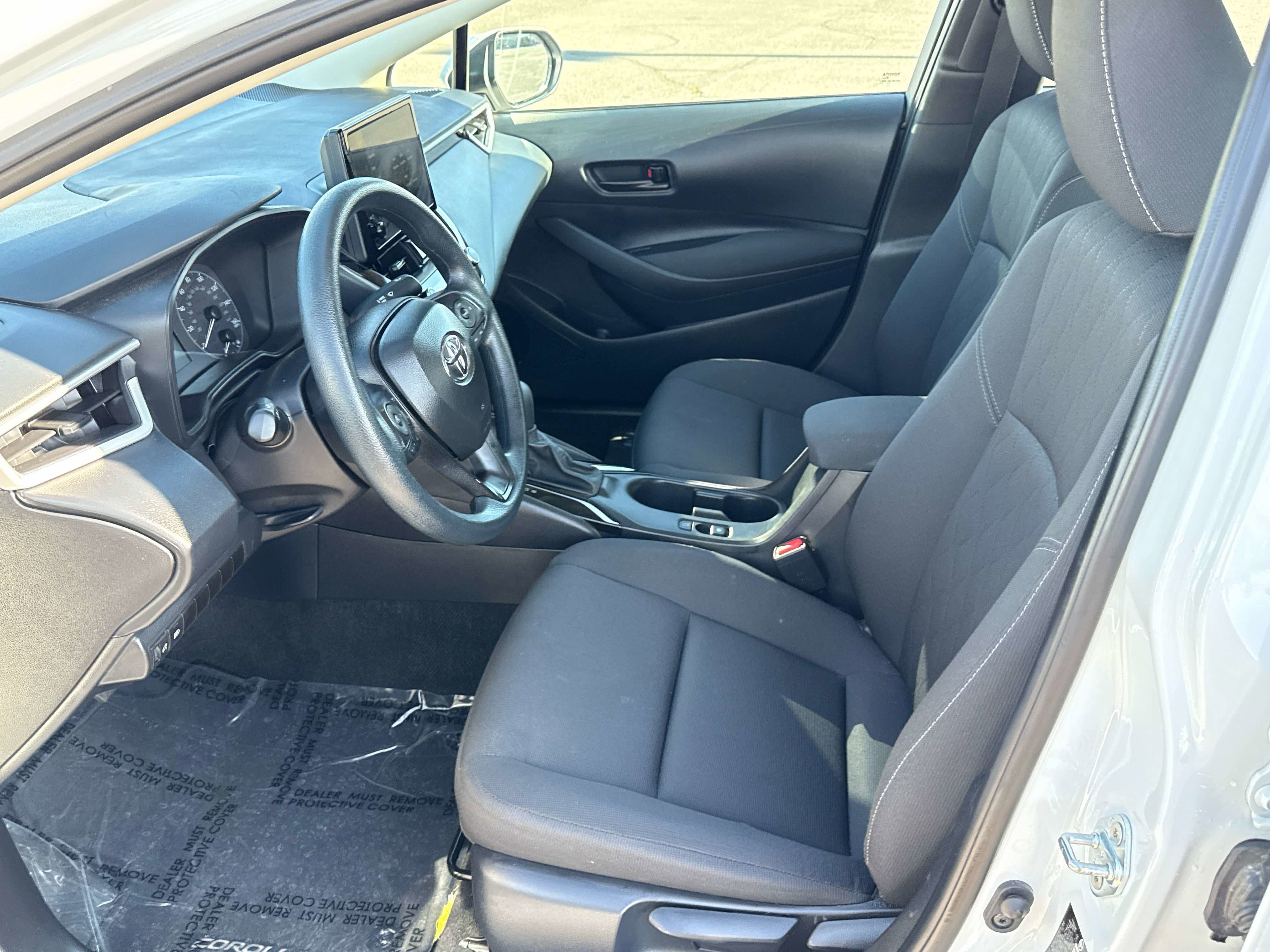 2025 Toyota COROLLA LE