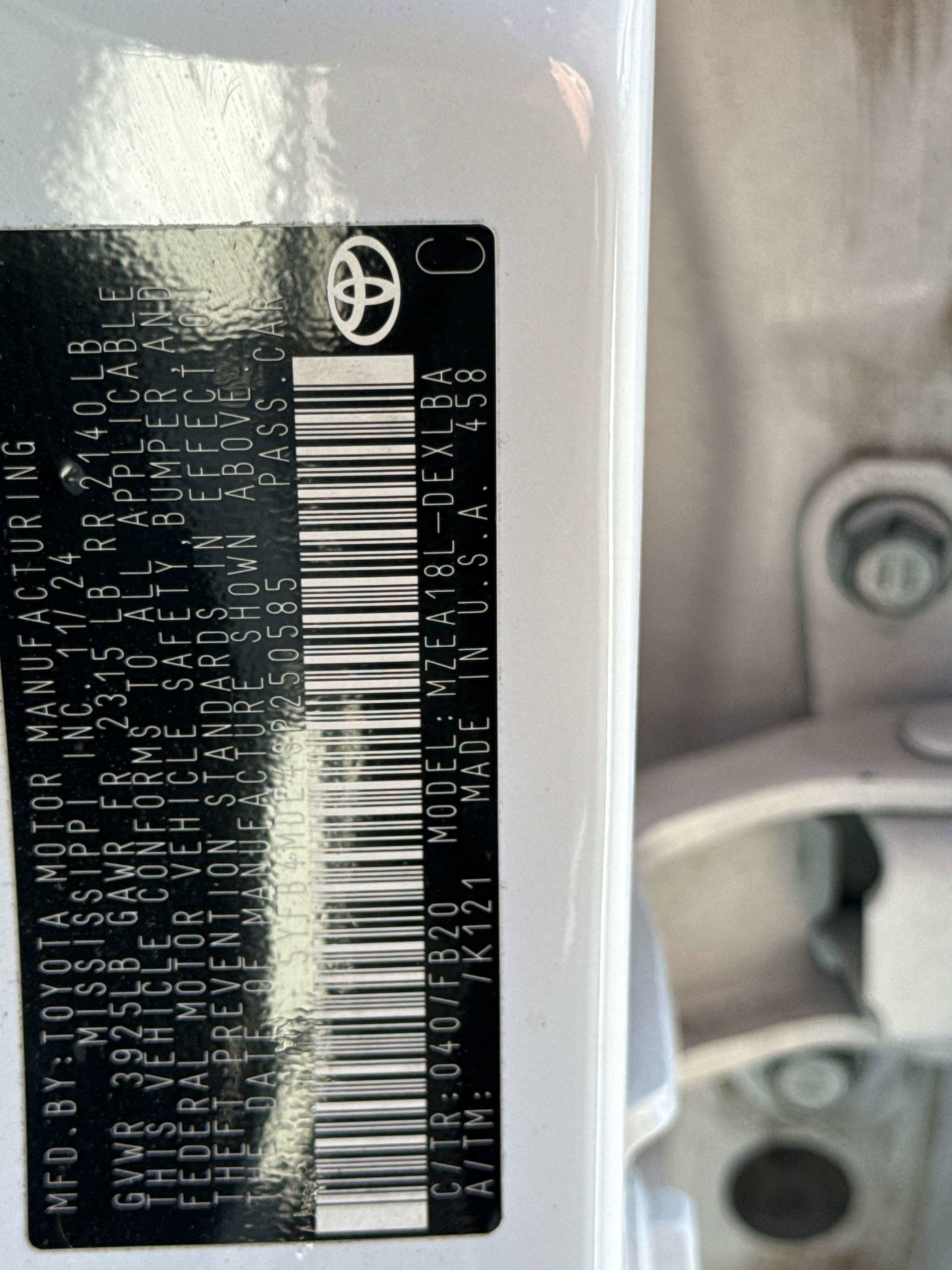 2025 Toyota COROLLA LE