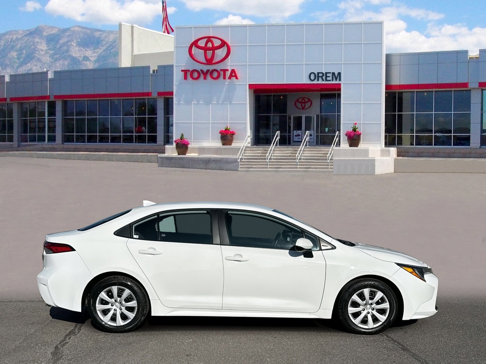 2025 Toyota COROLLA LE