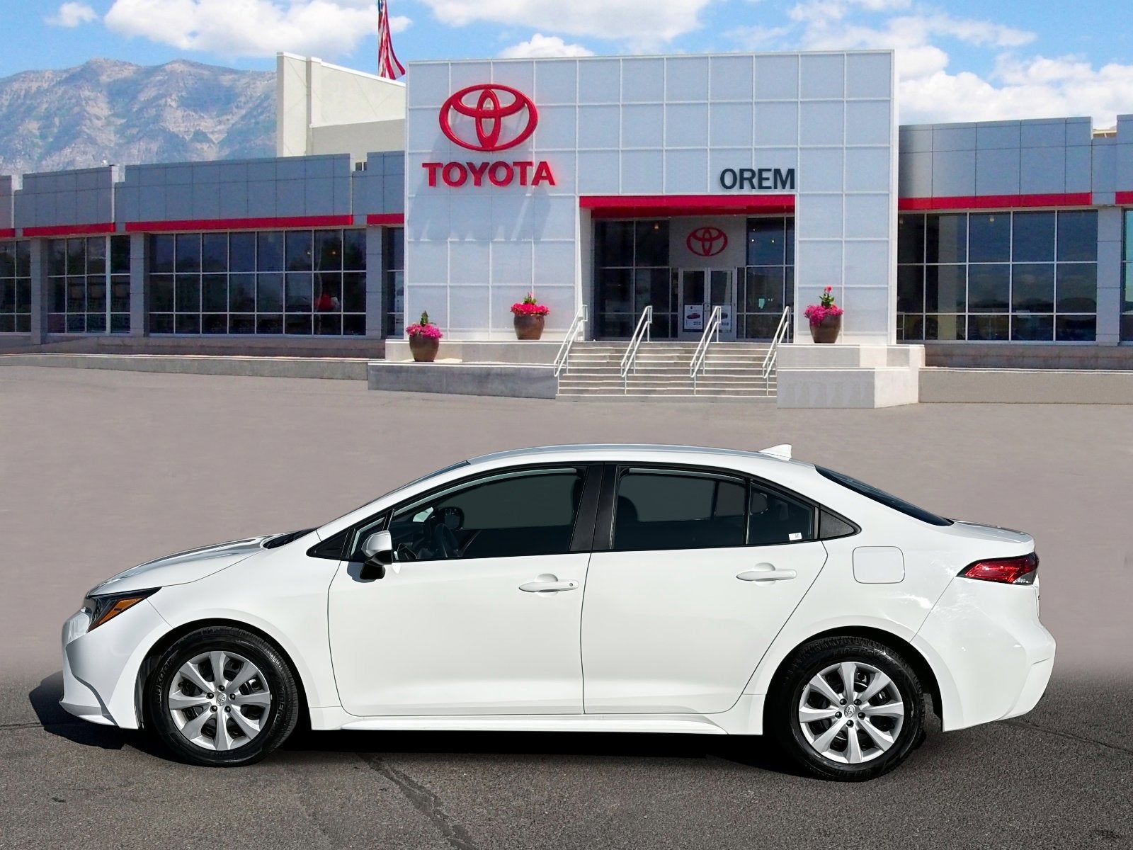 2025 Toyota COROLLA LE