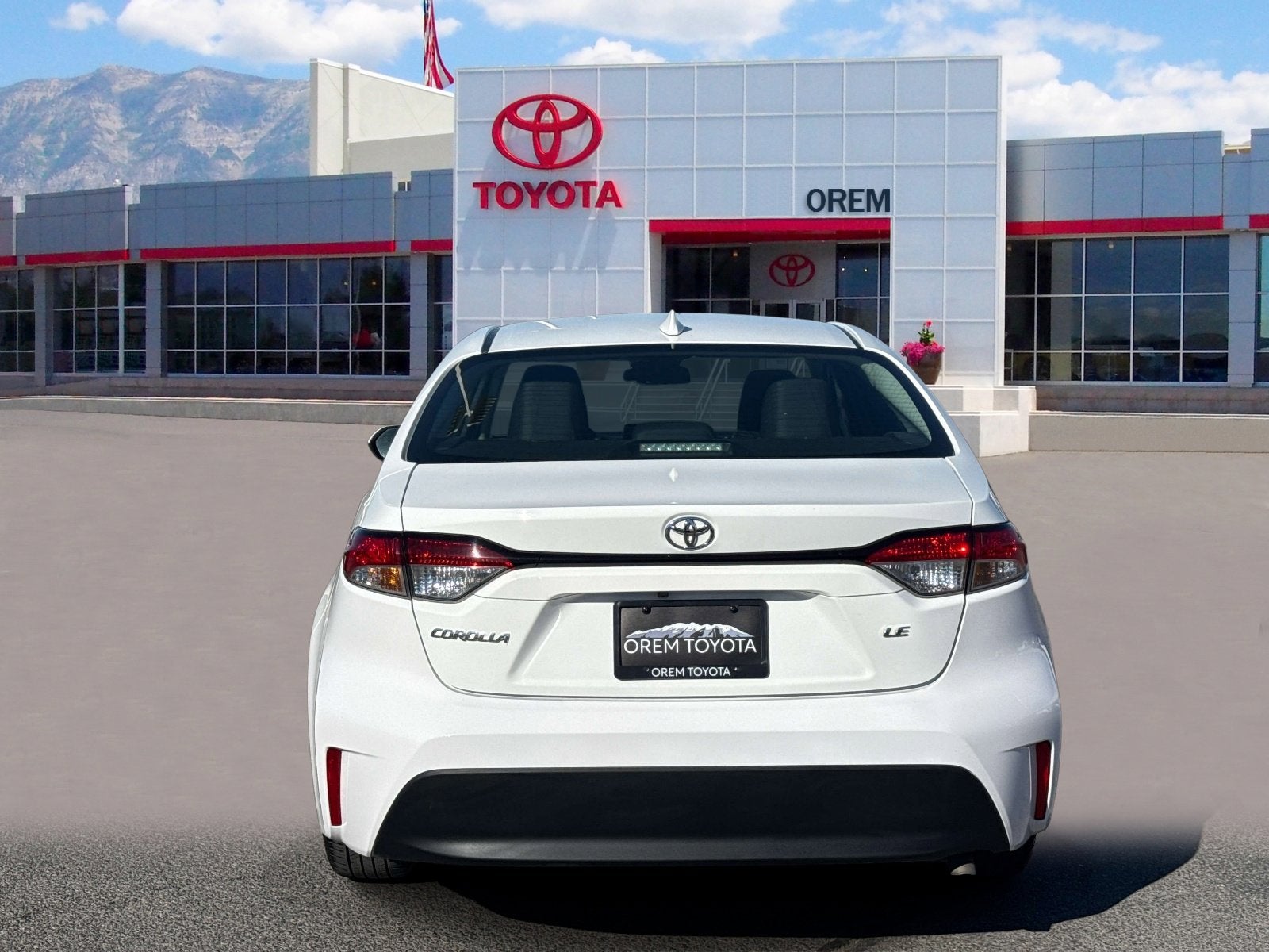 2024 Toyota COROLLA LE