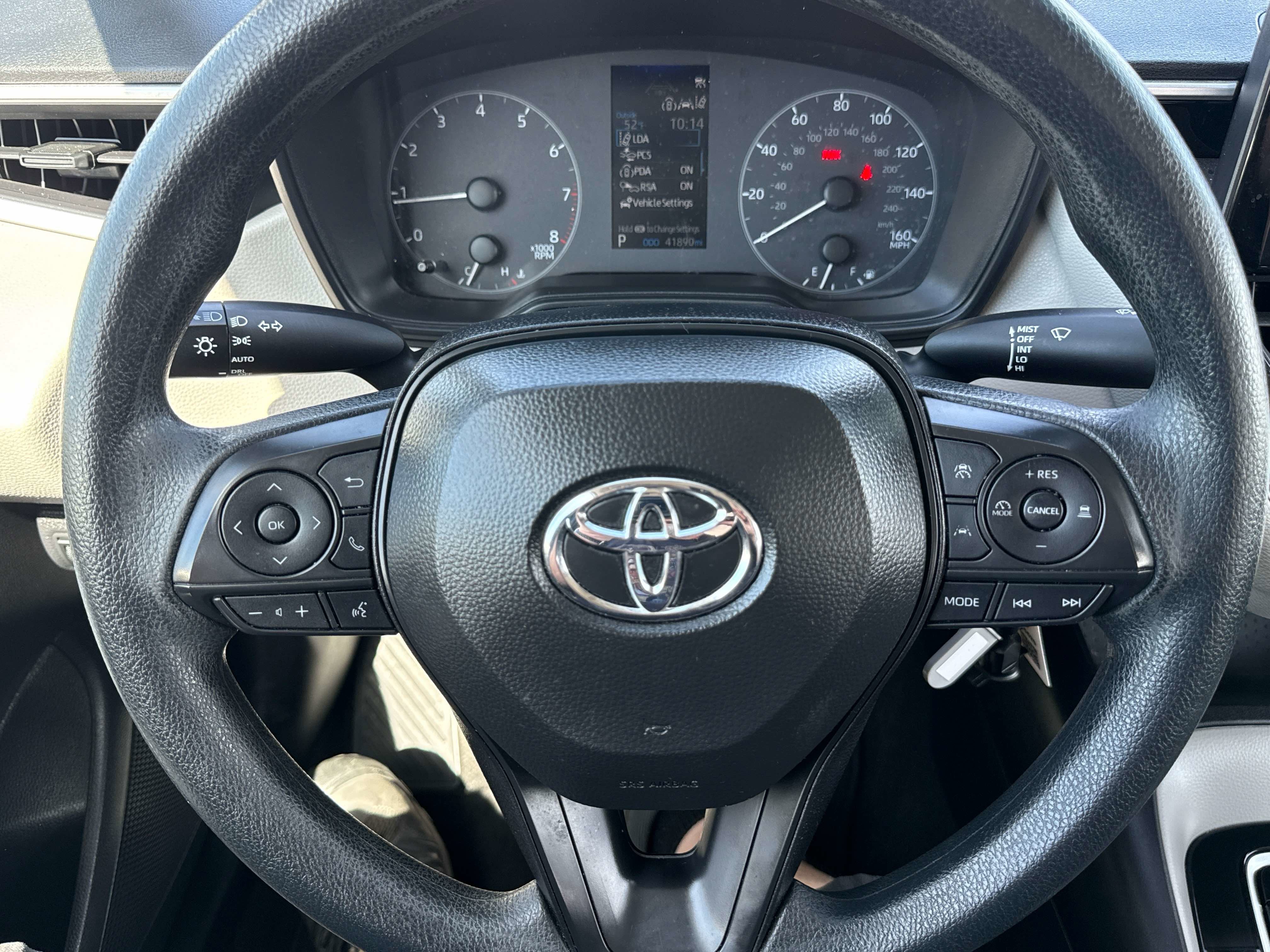 2025 Toyota COROLLA LE