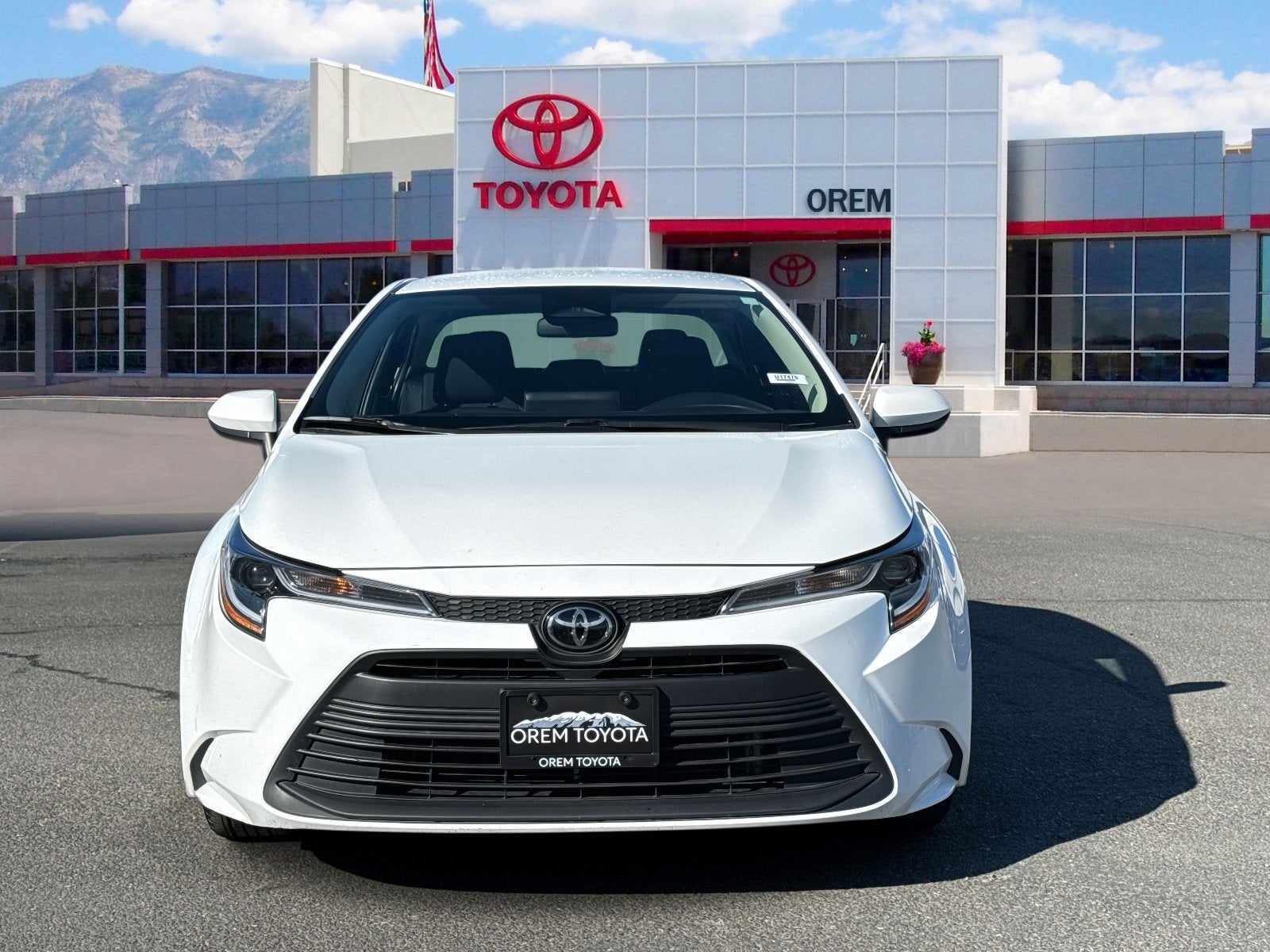 2024 Toyota COROLLA LE