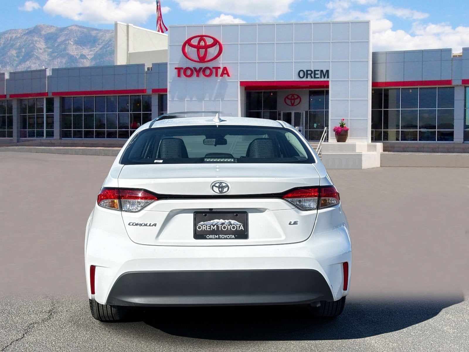 2024 Toyota COROLLA LE