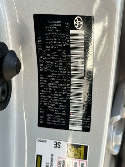 2024 Toyota COROLLA LE