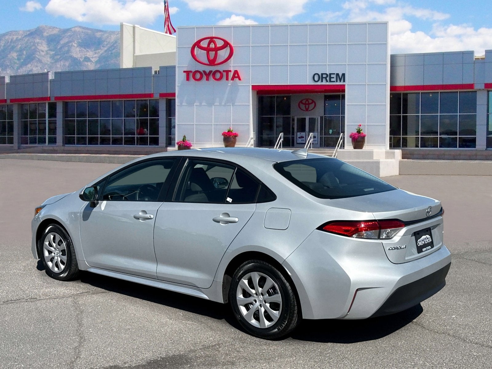 2024 Toyota COROLLA LE