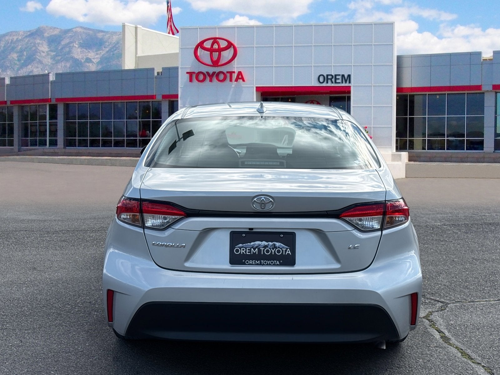 2023 Toyota COROLLA LE