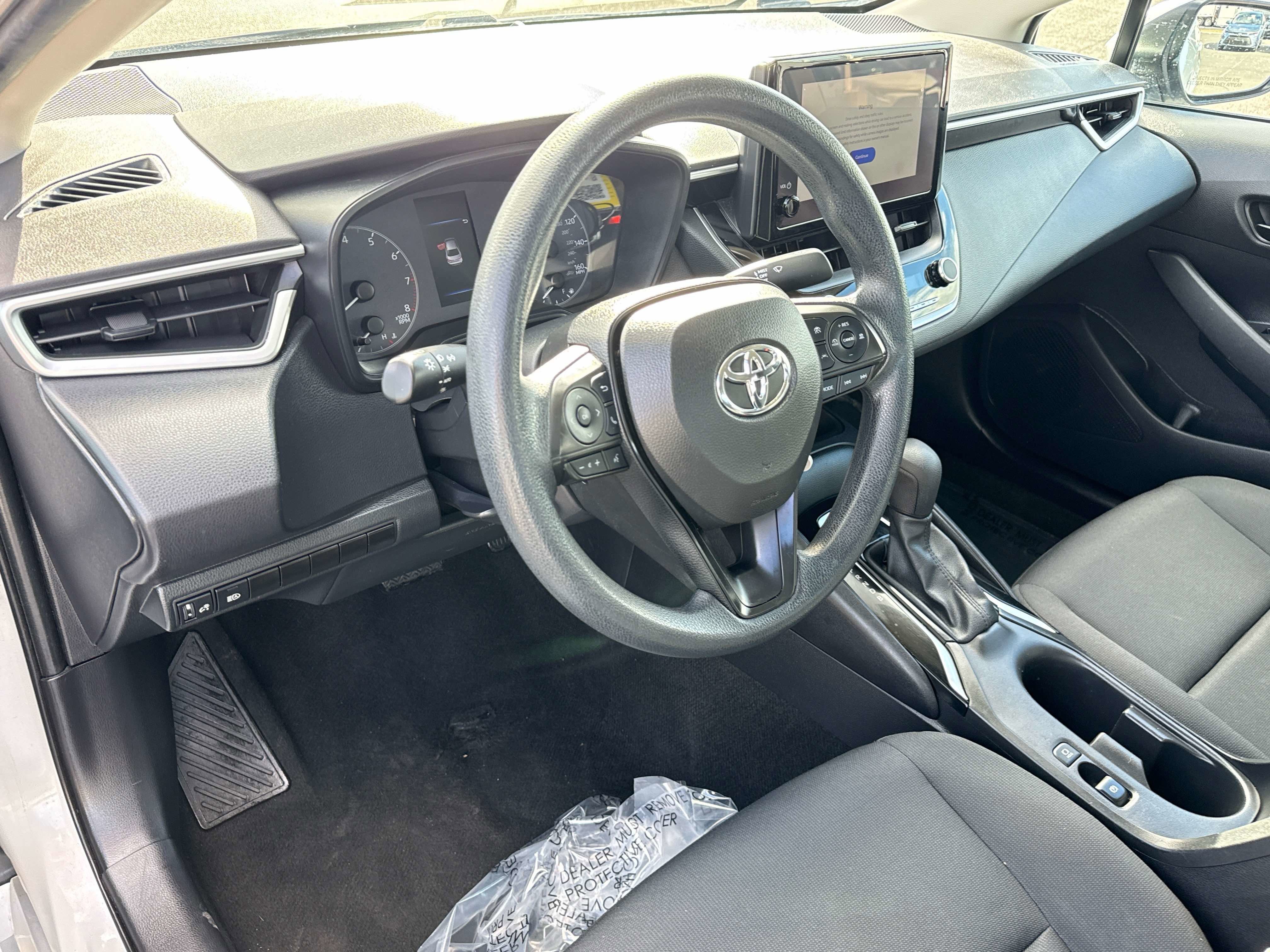 2023 Toyota COROLLA LE