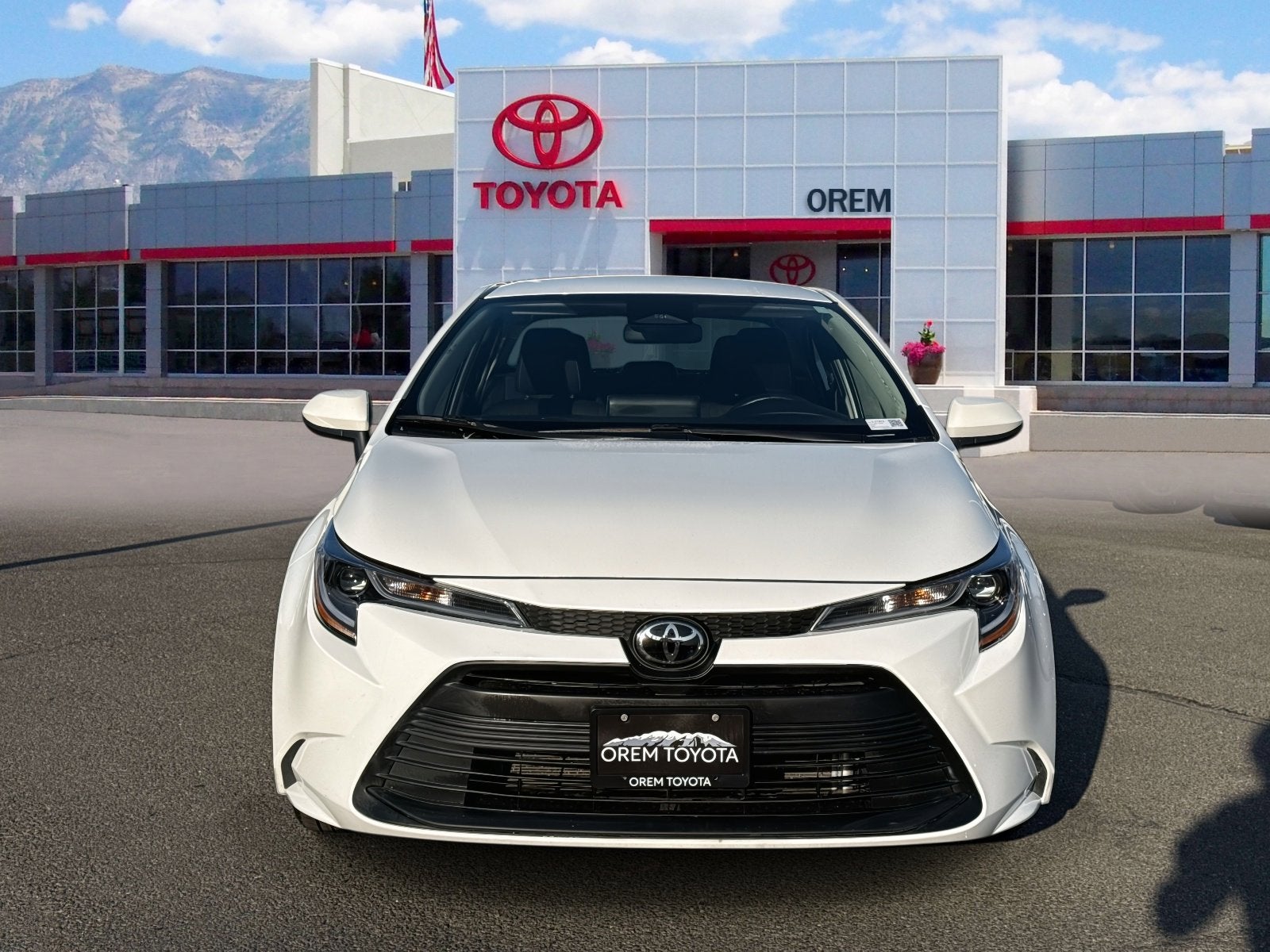 2025 Toyota COROLLA LE