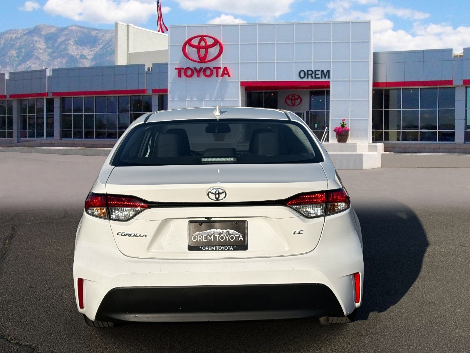 2025 Toyota COROLLA LE