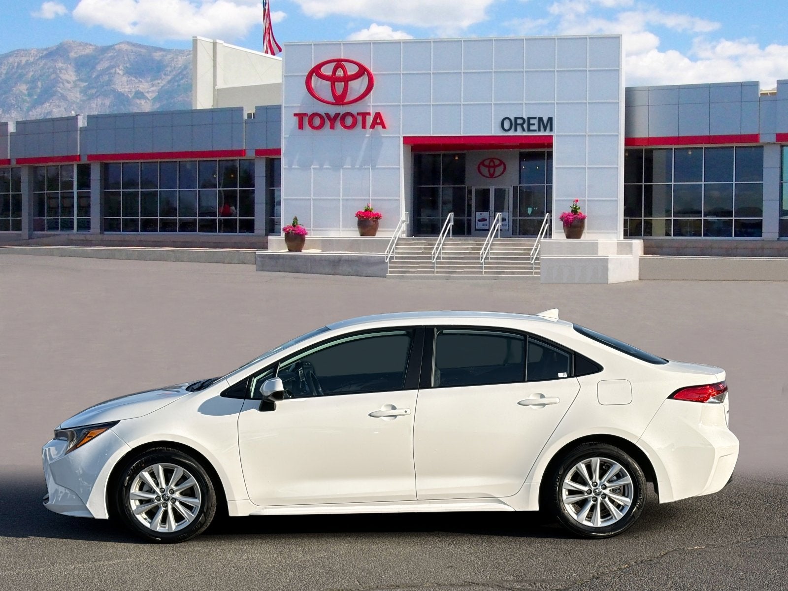 2025 Toyota COROLLA LE