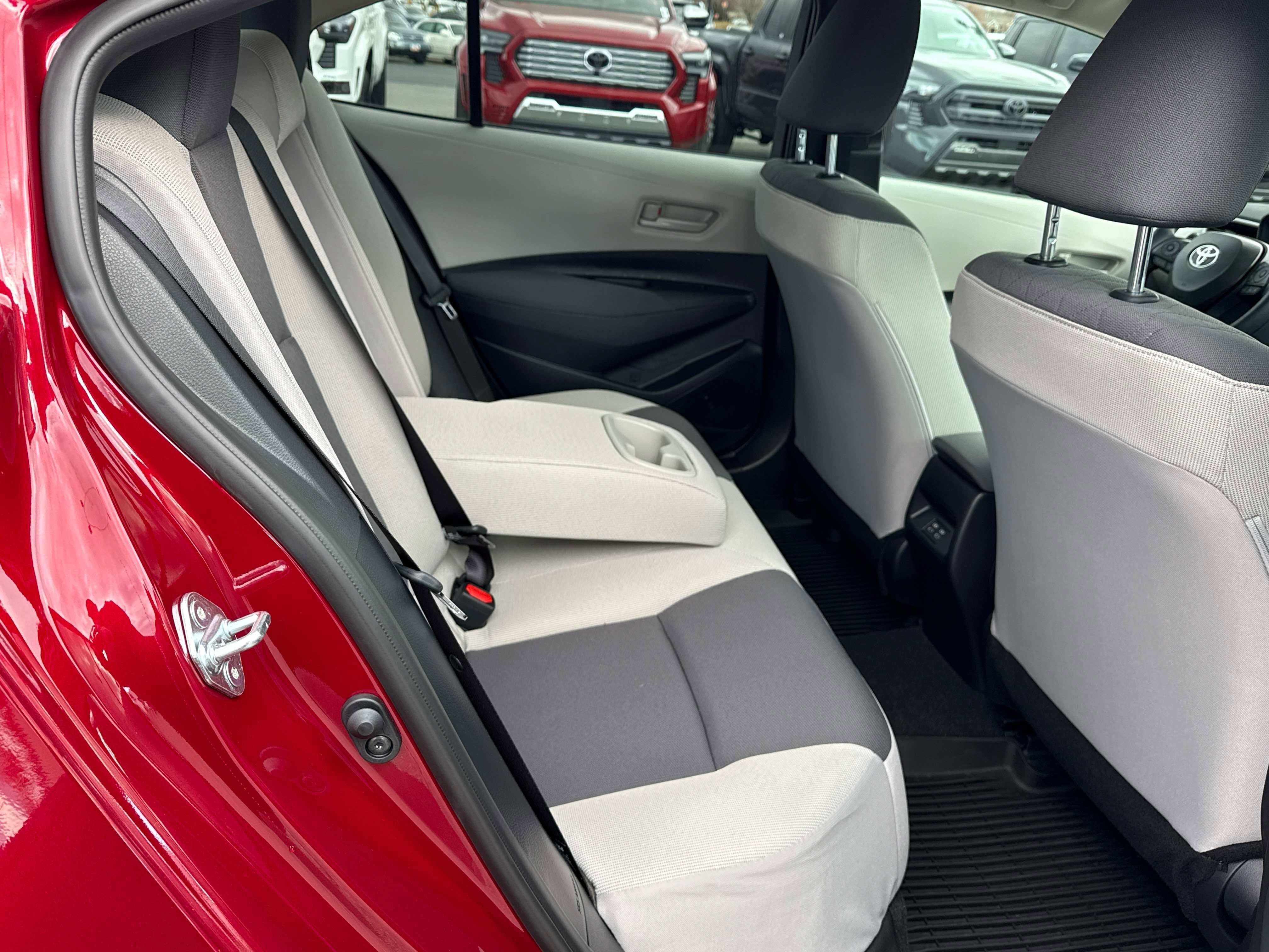 2026 Toyota COROLLA LE