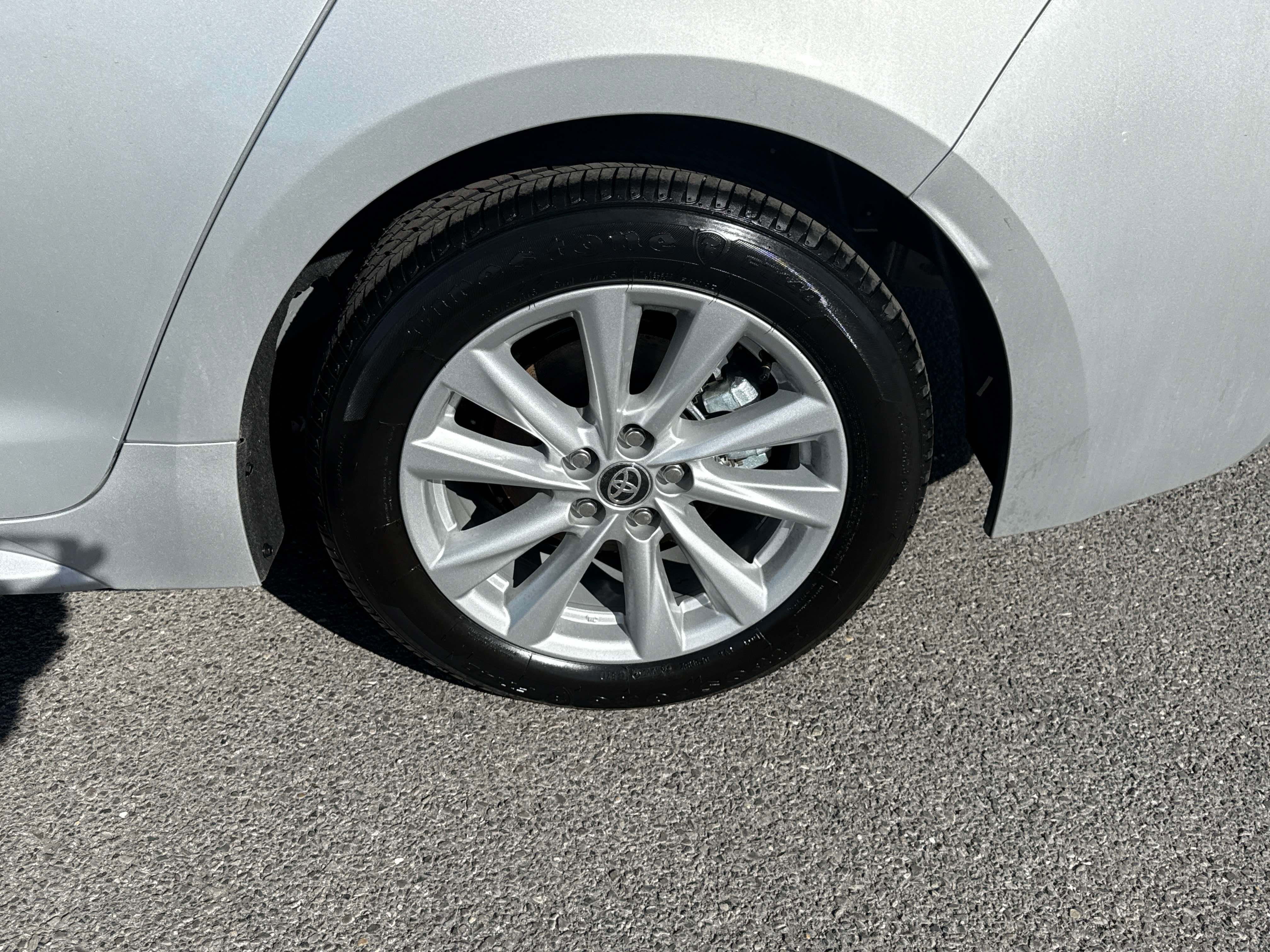 2026 Toyota COROLLA LE