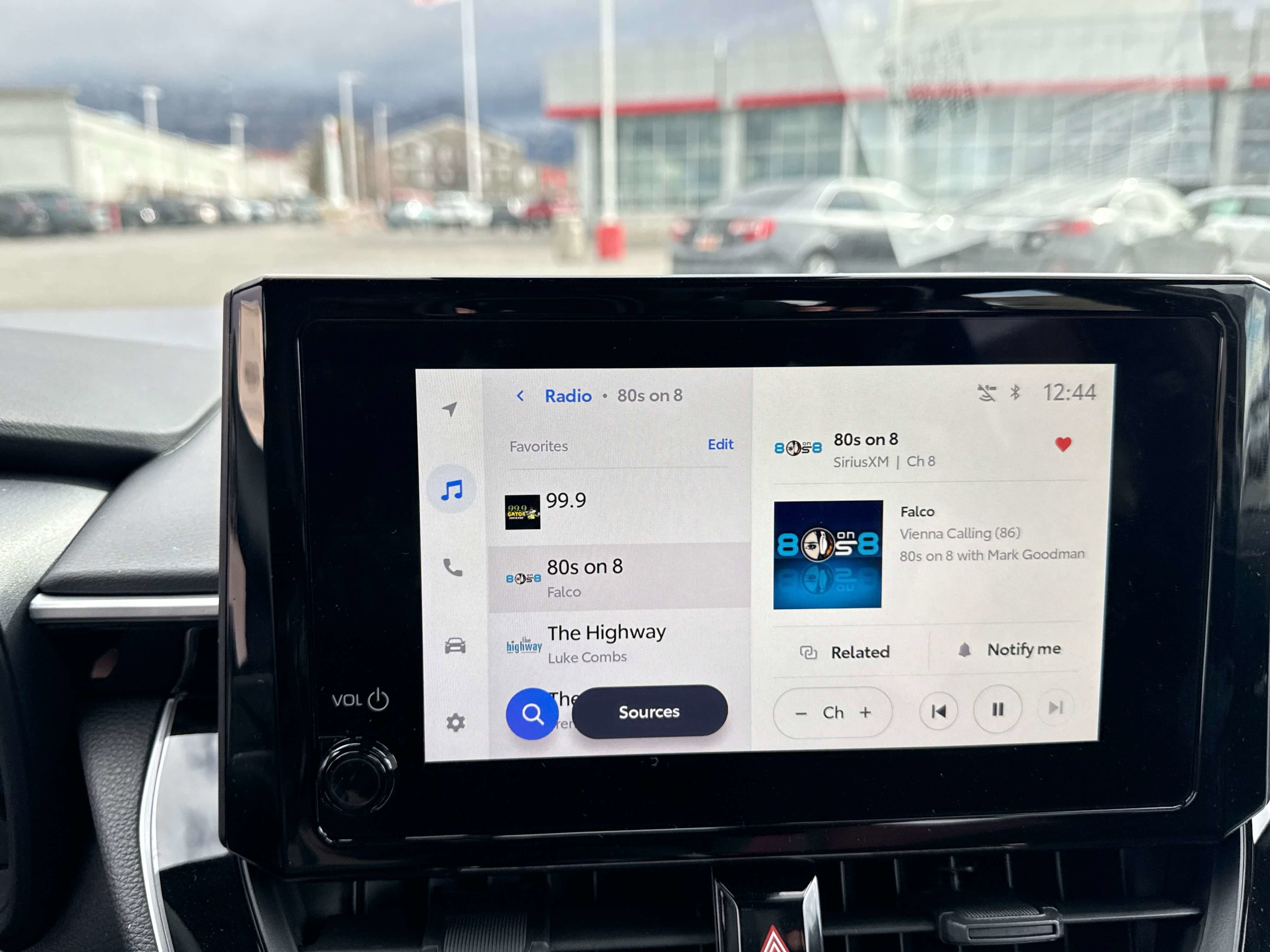 2026 Toyota COROLLA SE