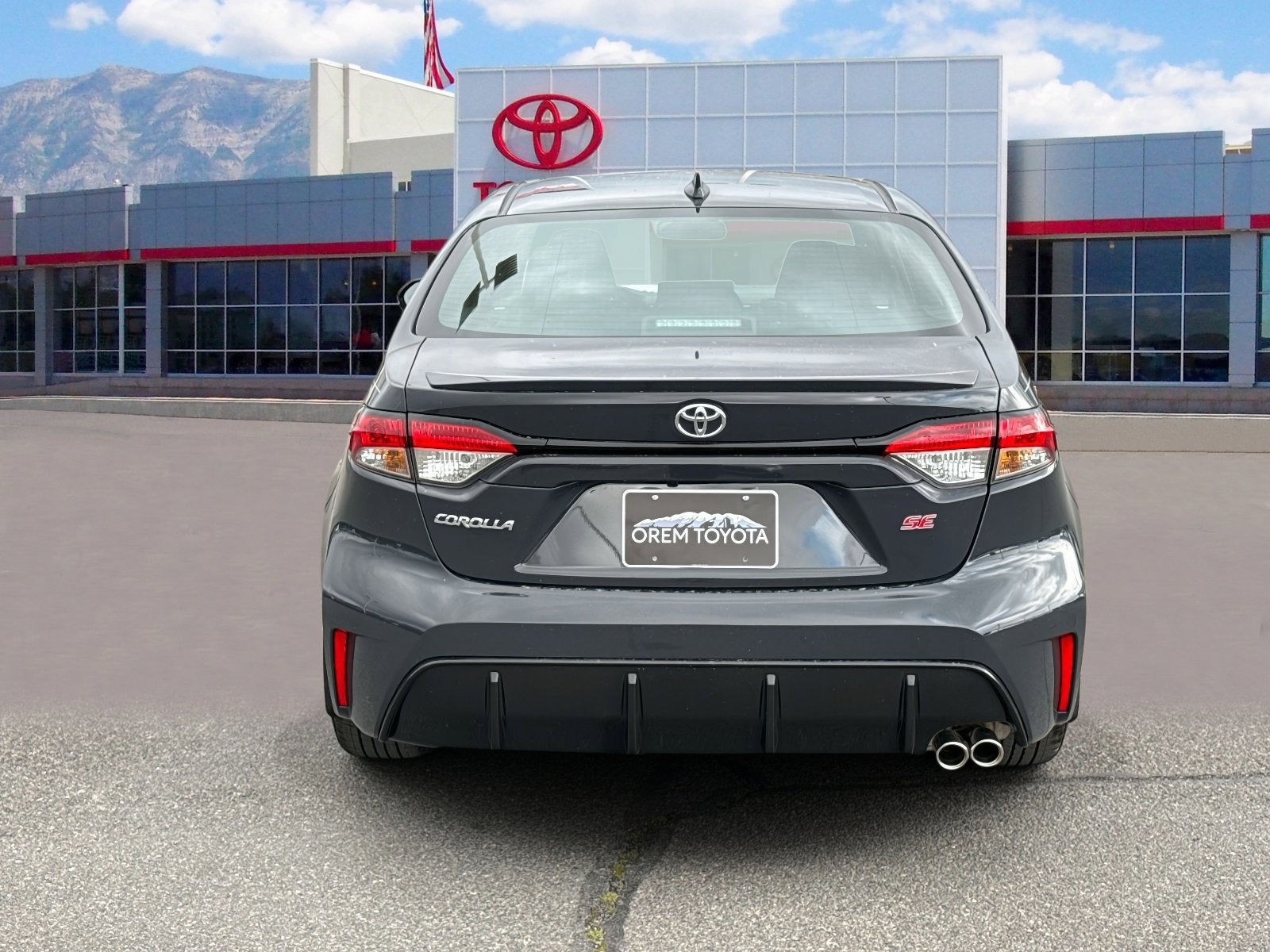 2026 Toyota COROLLA SE