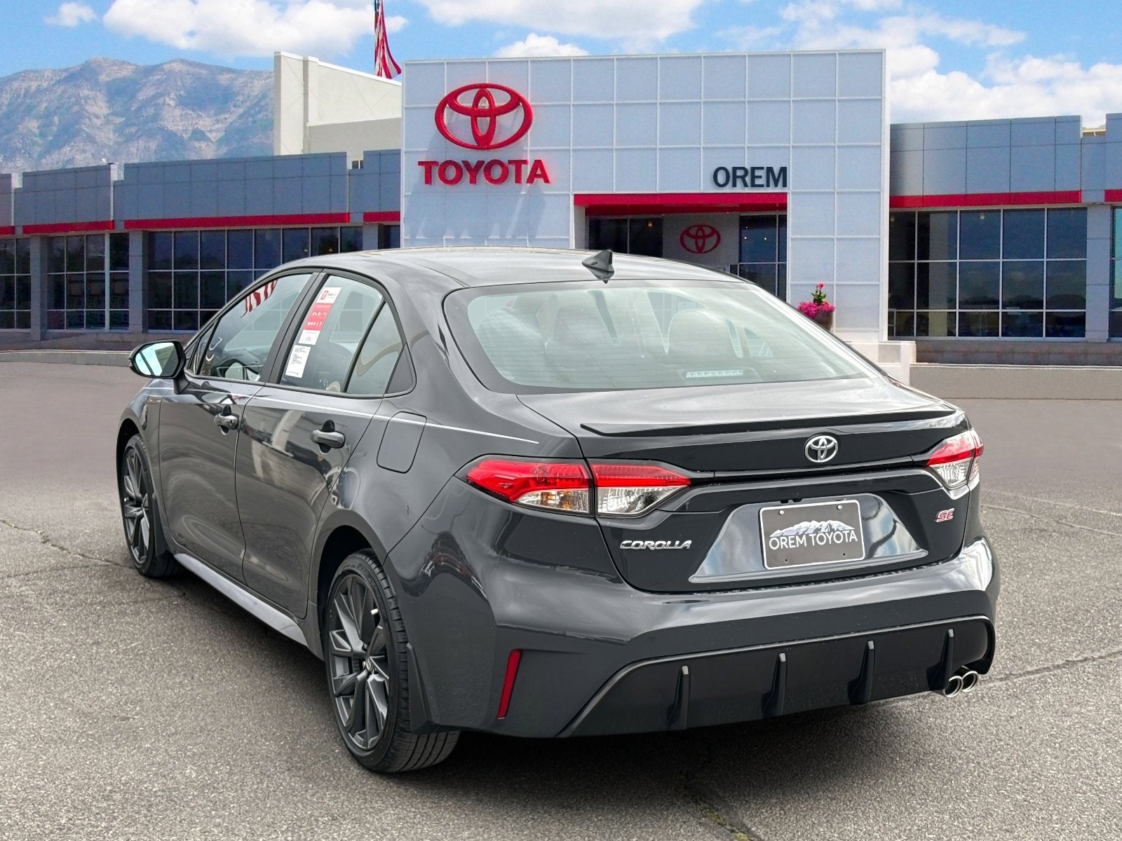 2026 Toyota COROLLA SE