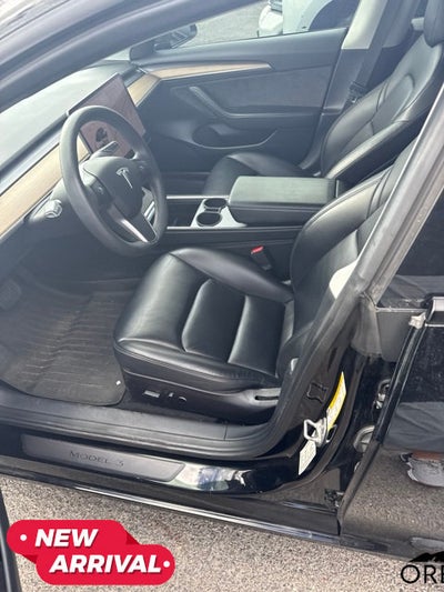 2022 Tesla Model 3 RWD