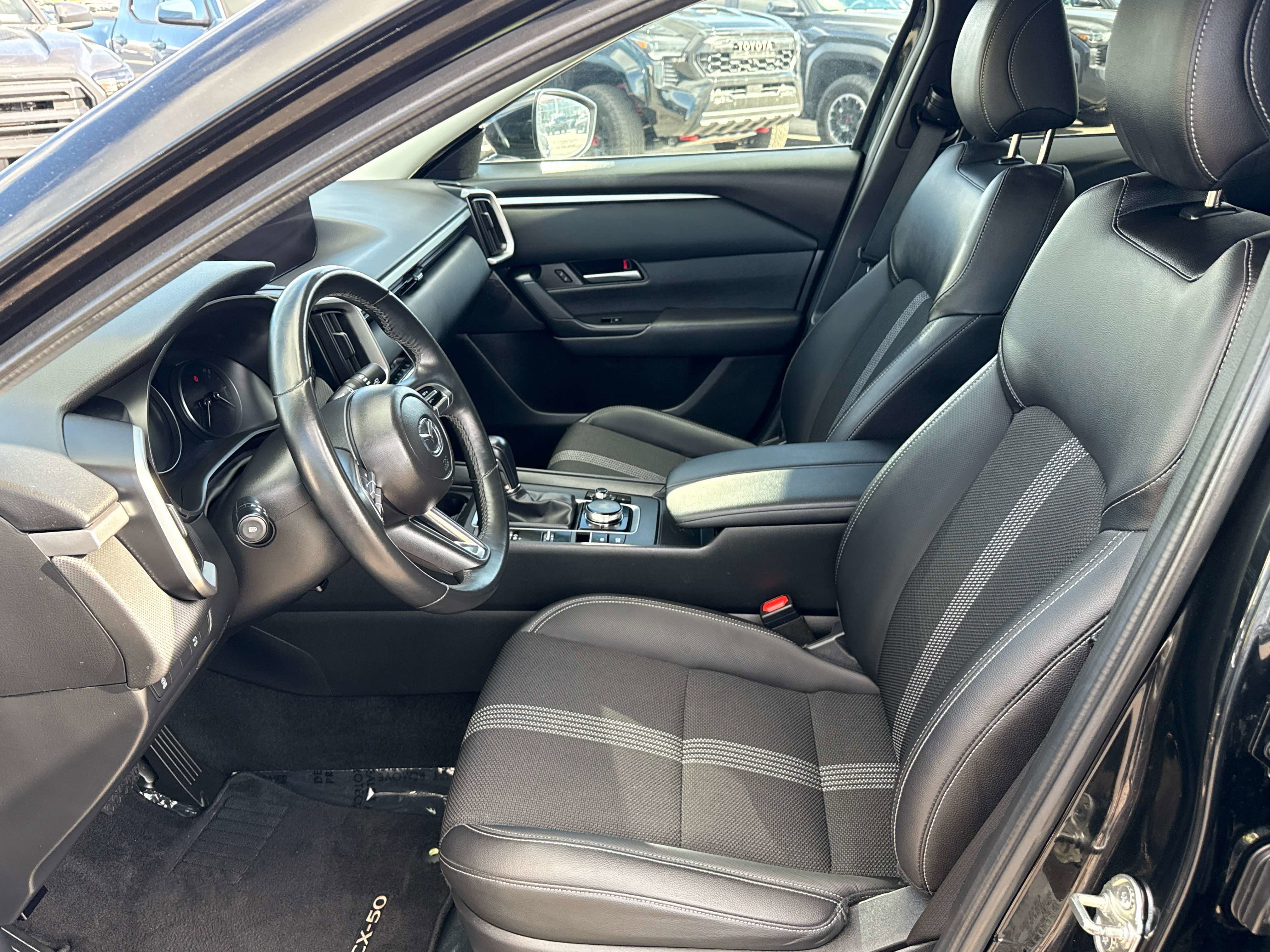 2025 Mazda Mazda CX-50 2.5 S Preferred Package