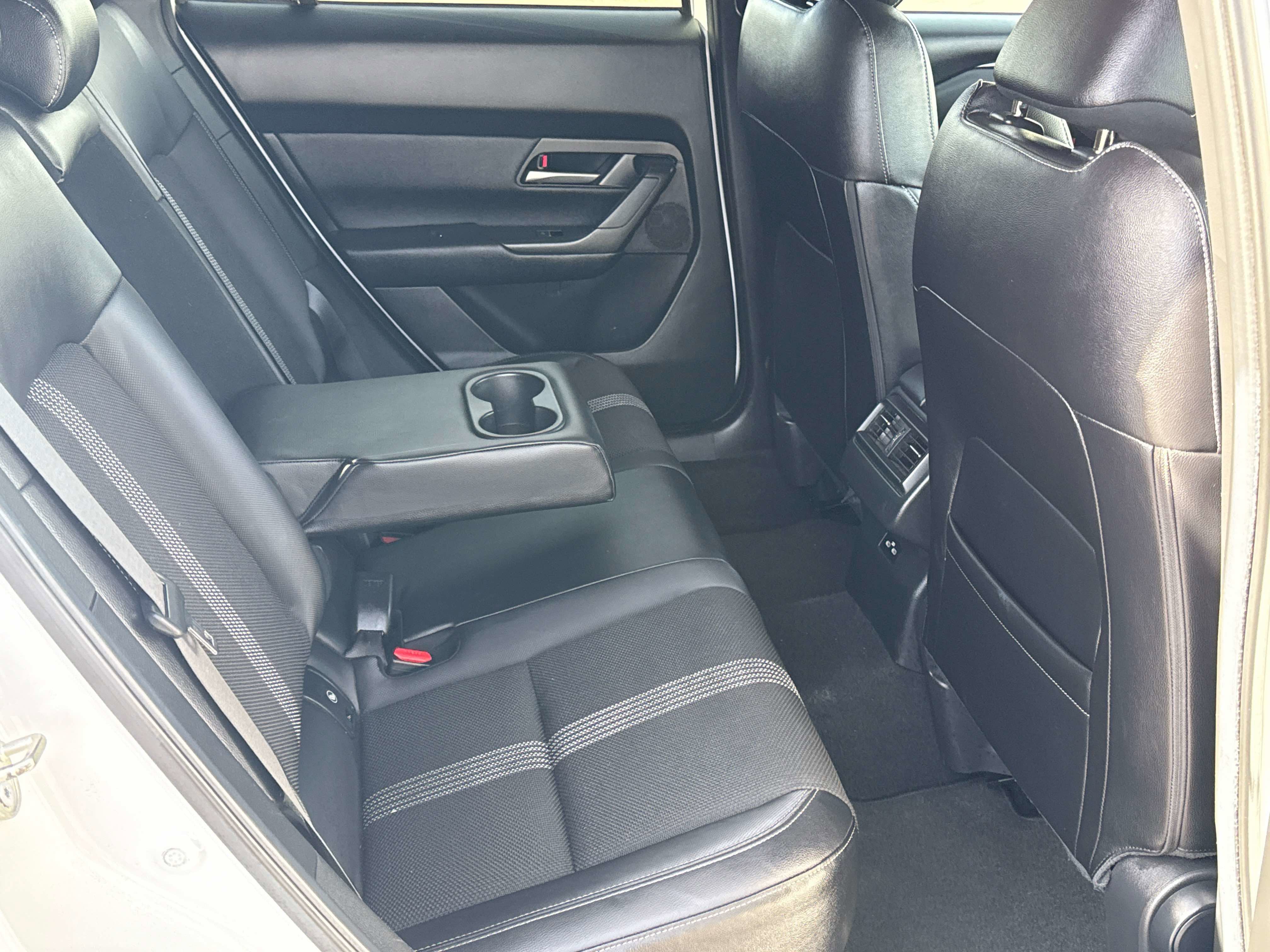 2025 Mazda Mazda CX-50 2.5 S Preferred Package