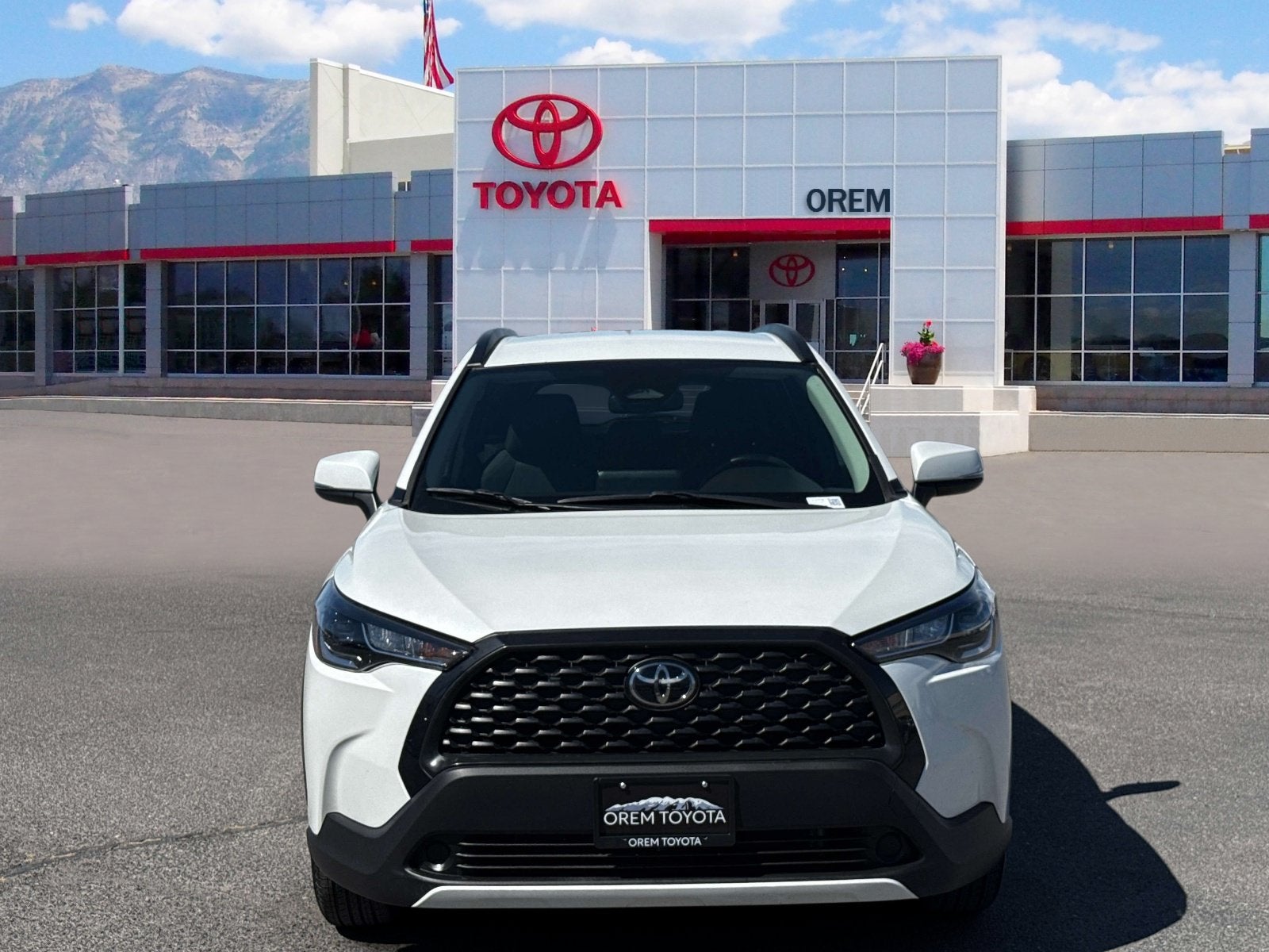 2024 Toyota Corolla Cross LE
