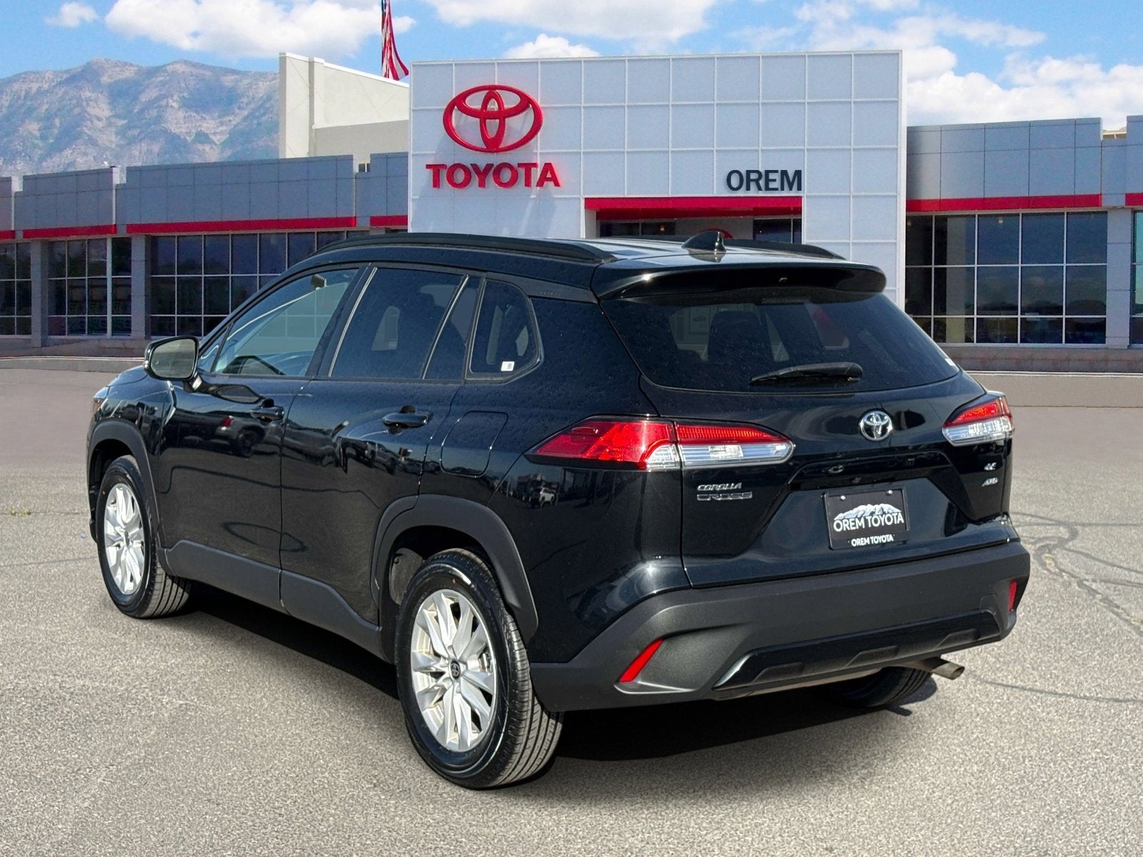 2024 Toyota Corolla Cross LE