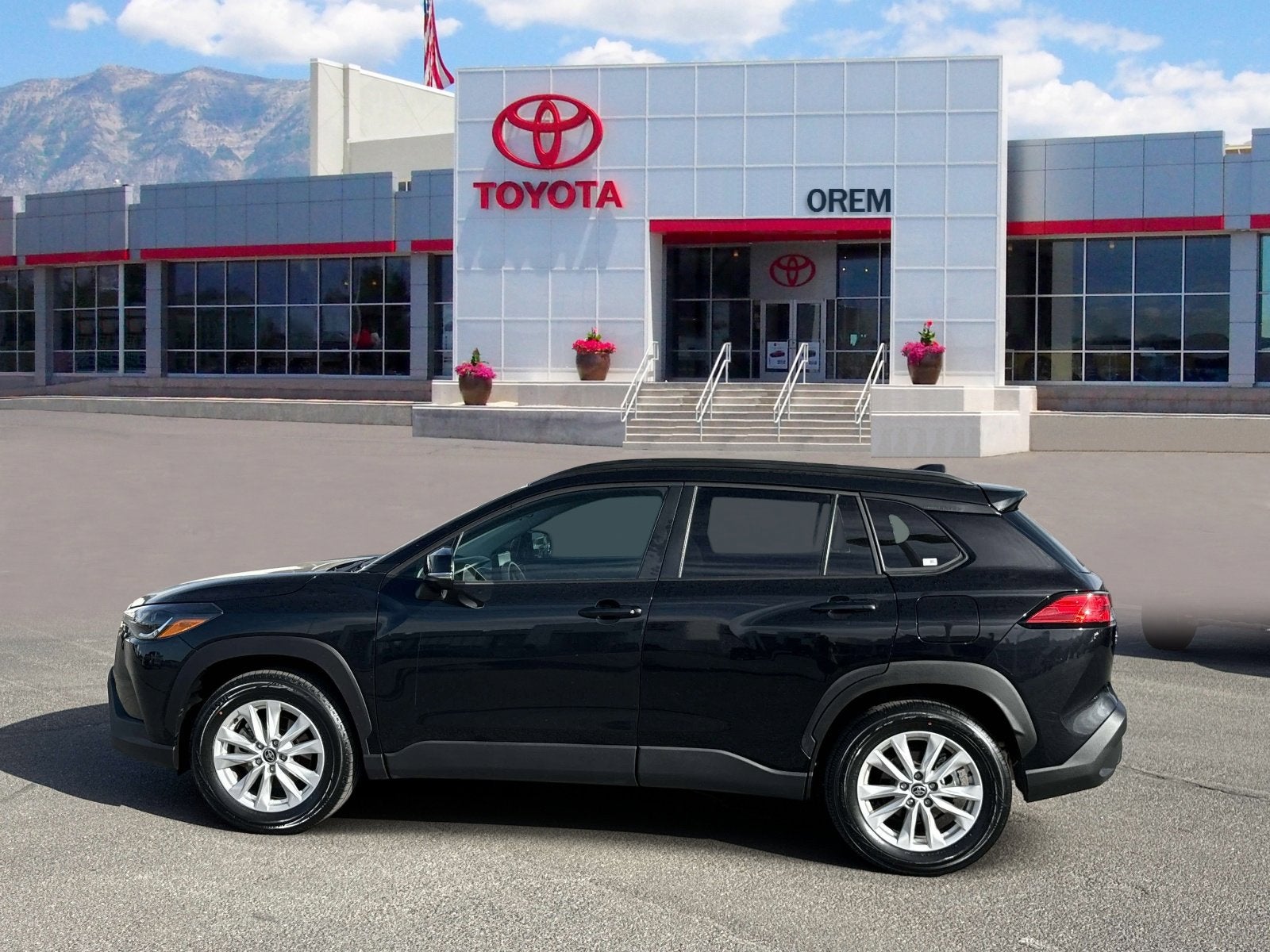 2024 Toyota Corolla Cross LE