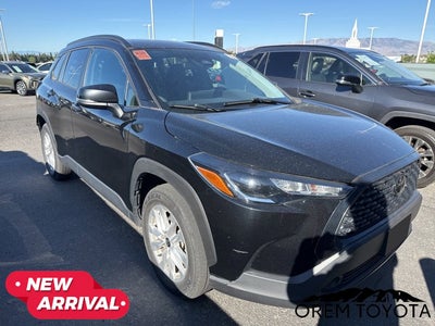 2024 Toyota Corolla Cross LE