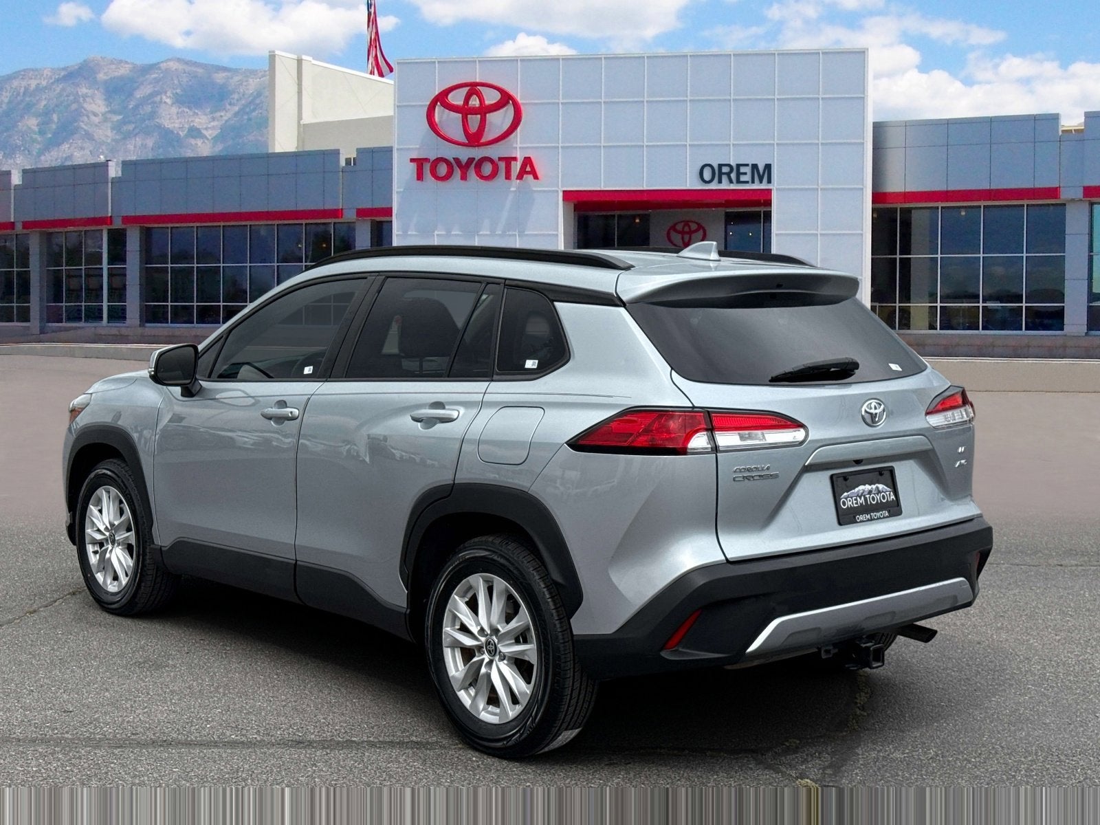 2022 Toyota Corolla Cross LE