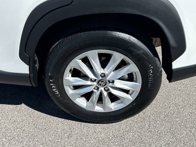 2024 Toyota Corolla Cross LE