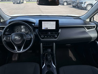 2024 Toyota Corolla Cross LE