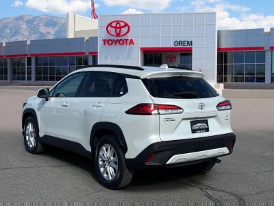 2024 Toyota Corolla Cross LE