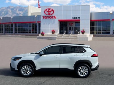 2024 Toyota Corolla Cross LE